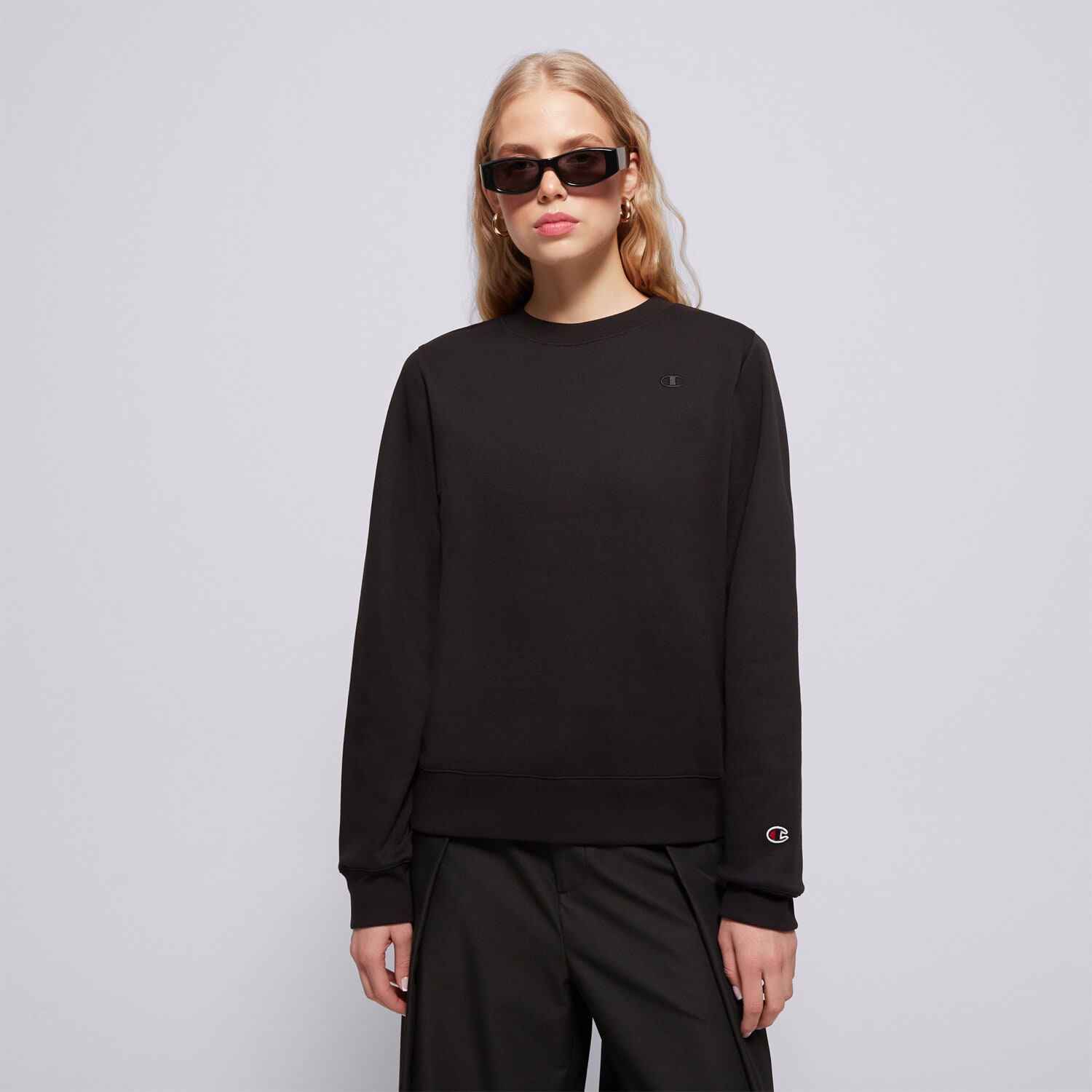 dámská mikina CHAMPION MIKINA CREWNECK SWEATSHIRT 117582KK001 ČERNÁ