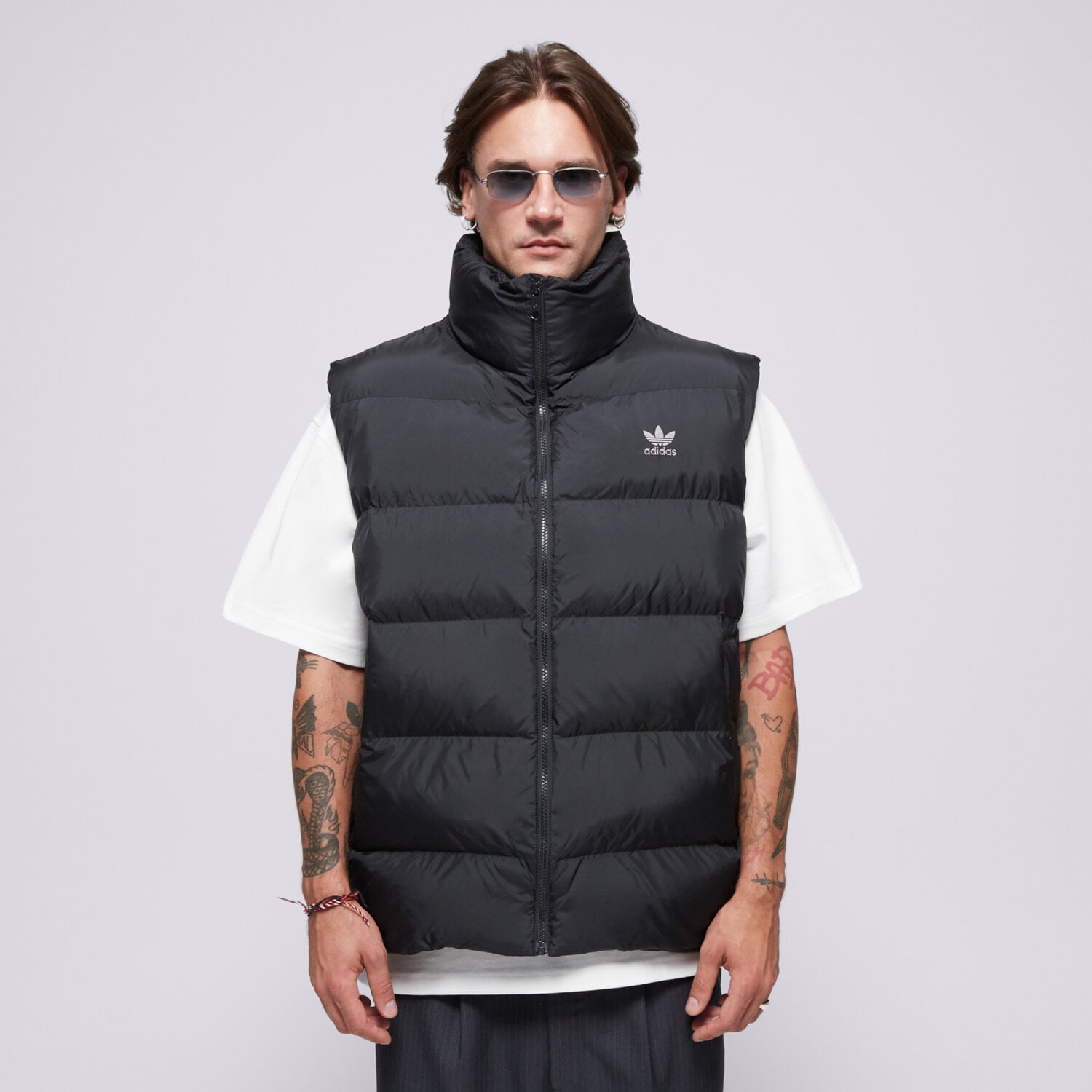 pánská vesta ADIDAS VESTA COMMERCIAL VEST IY3399 ČERNÁ