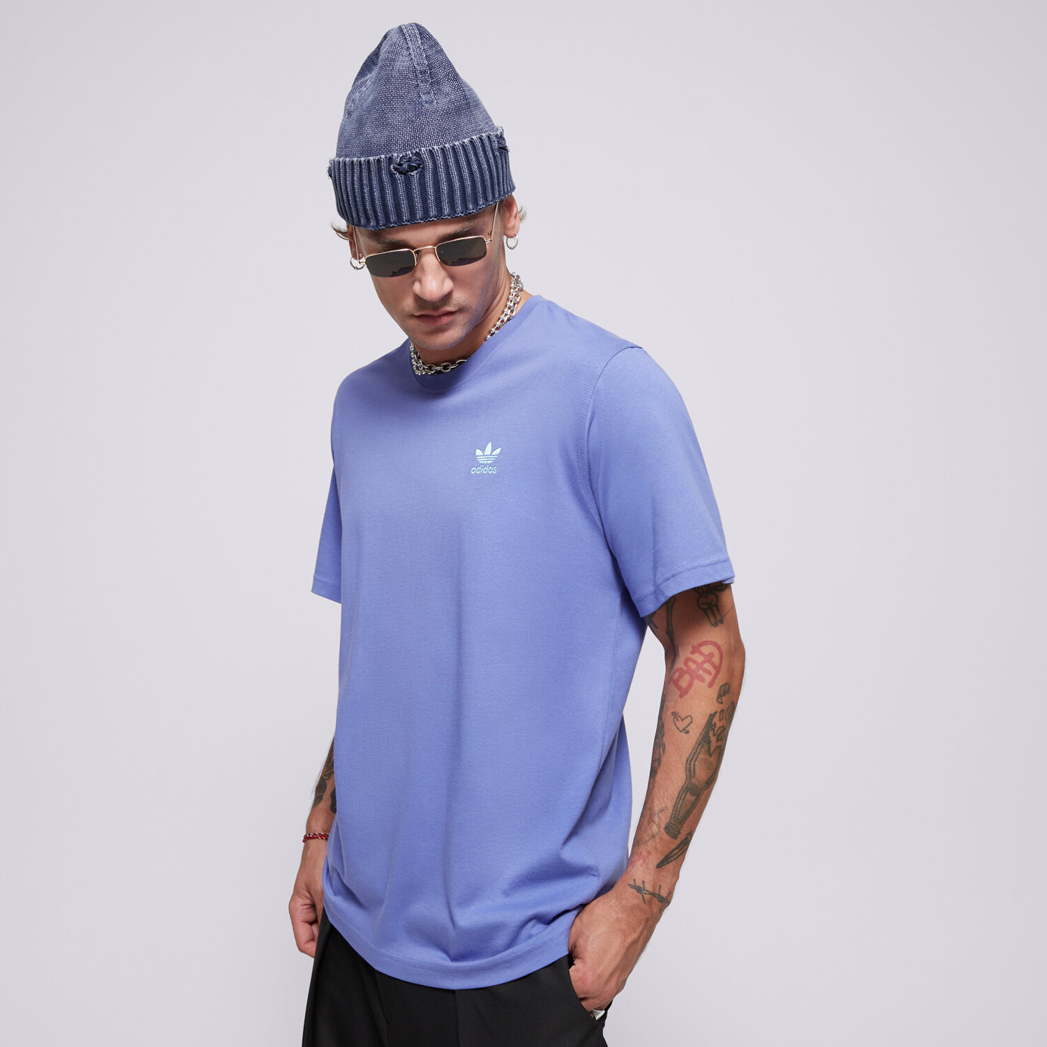pánské tričko ADIDAS TRIČKO ESS TEE IZ2107 MODRÁ