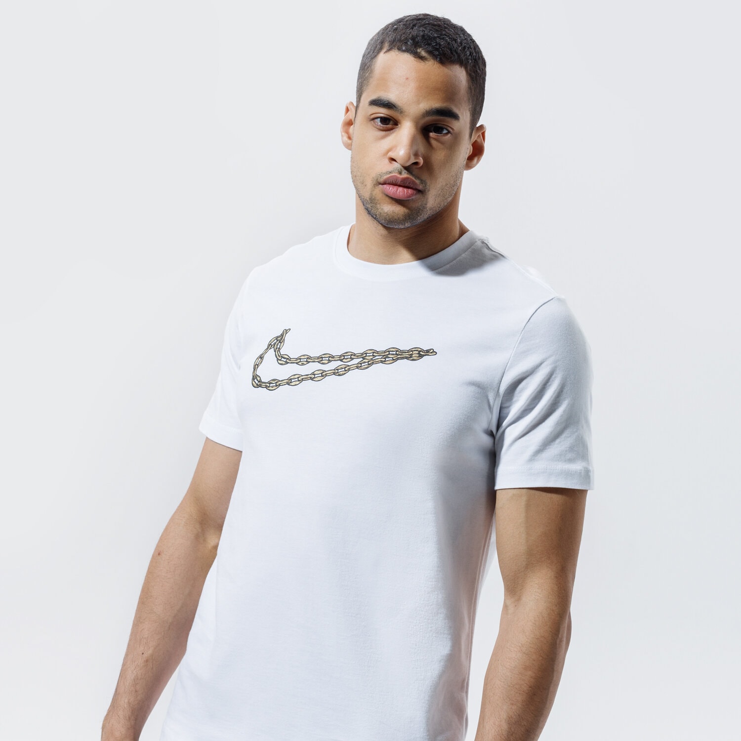 pánské tričko NIKE TRIČKO M NK MEM CTY F SWOOSH SS TEE DB5953-100 BÍLÁ