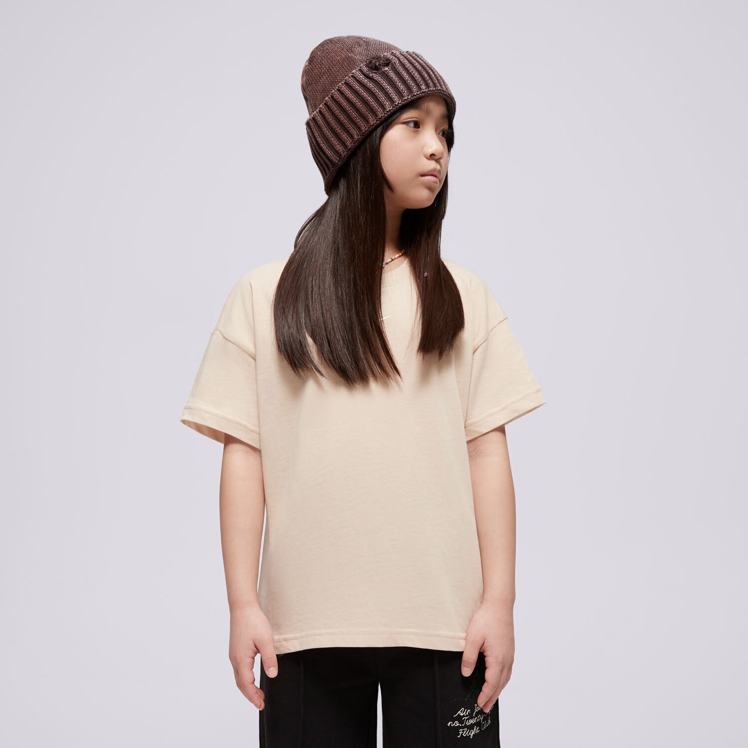 dětské tričko NIKE TRIČKO G NSW TEE BOY ESSNTL LBR GIRL FZ5539-126 BÉŽOVÁ