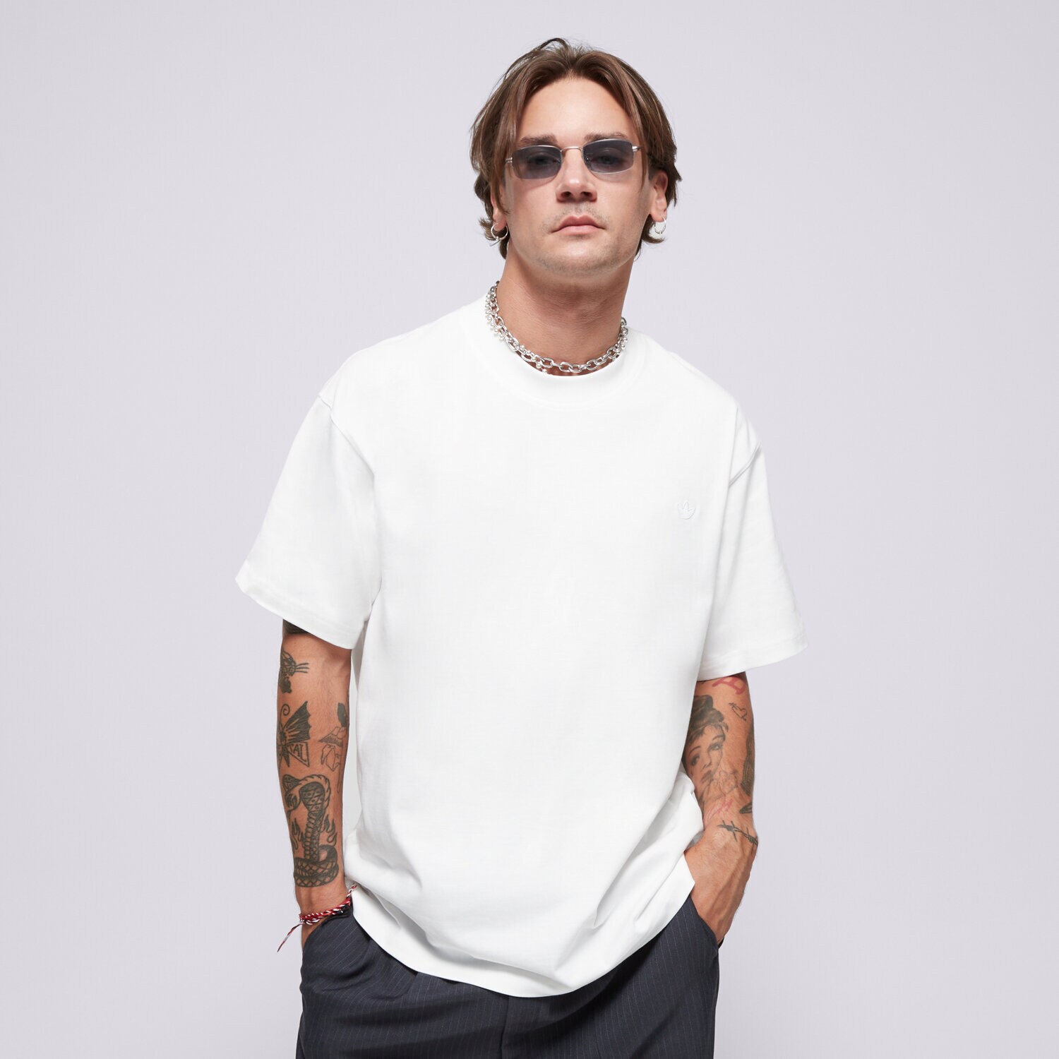 pánské tričko ADIDAS TRIČKO P ESS TEE IY2252 BÍLÁ