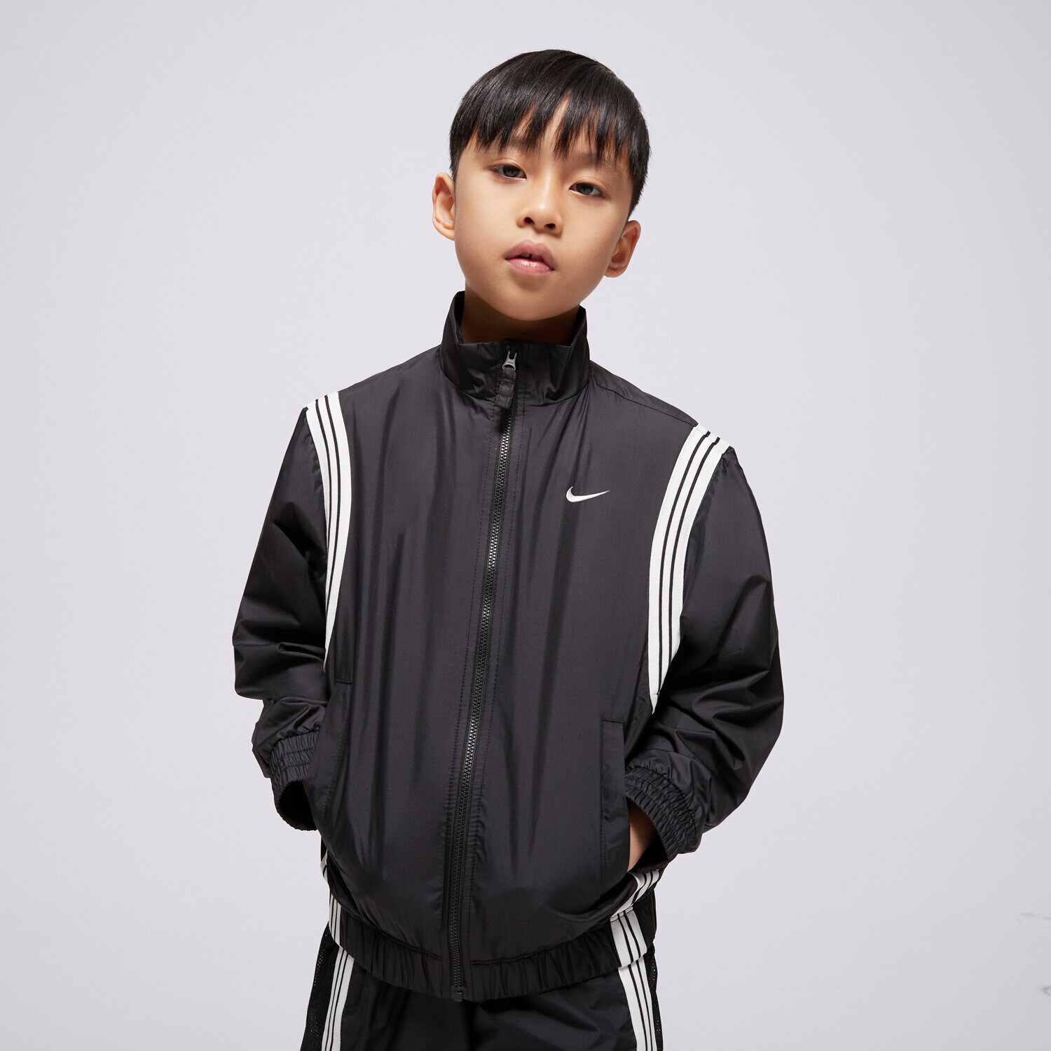 dětské tričko NIKE BUNDA K NK RPL CROSSOVER JKT SR BOY FZ5233-010 ČERNÁ