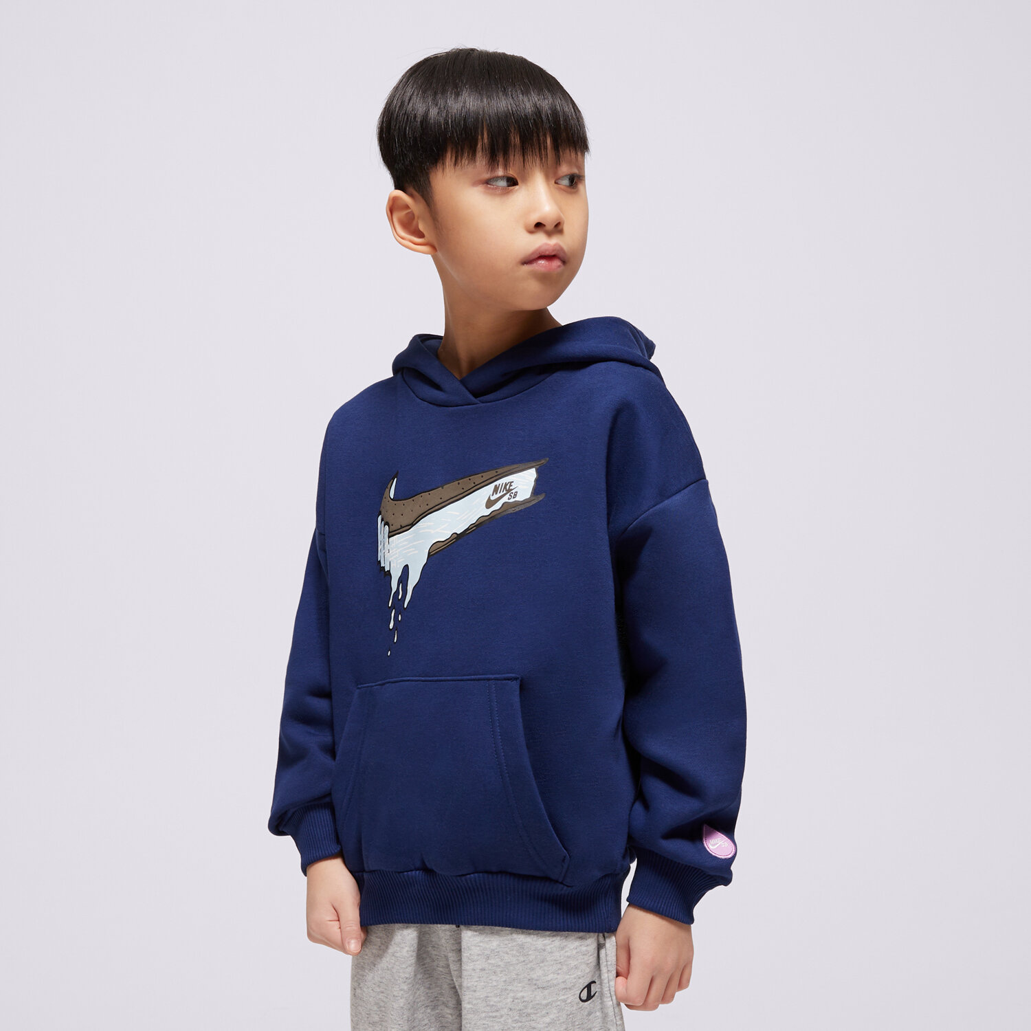 dětská mikina NIKE MIKINA S KAPUCÍ K NIKE SB FLC HOODIE BOY HF8801-492 TMAVOMODRÁ