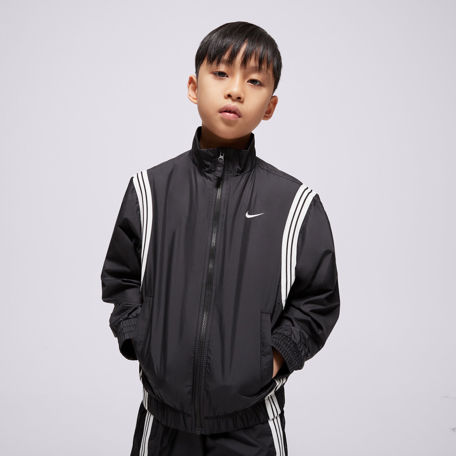 dětské tričko NIKE BUNDA K NK RPL CROSSOVER JKT SR BOY FZ5233-010 ČERNÁ