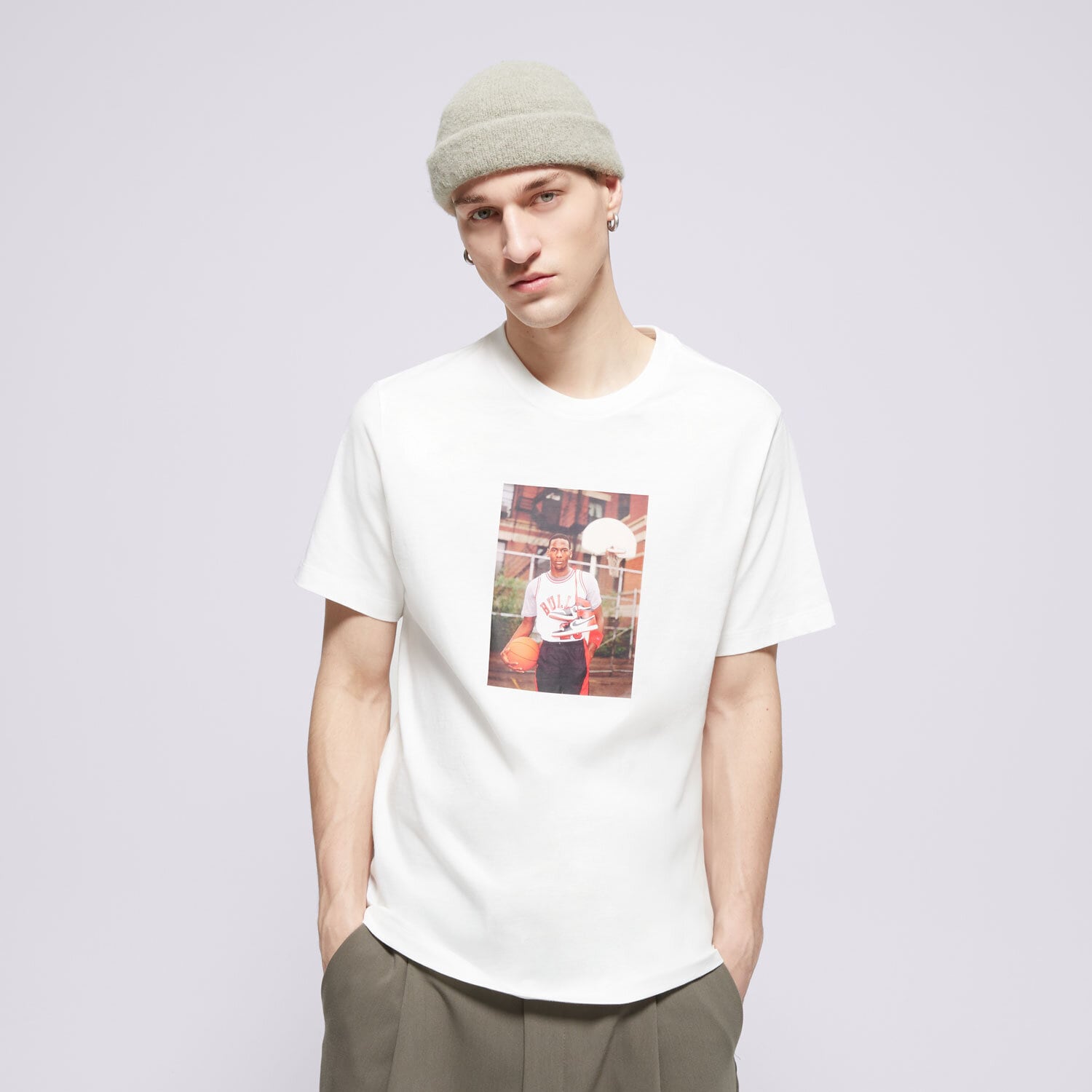 pánské tričko JORDAN TRIČKO M J BRAND PHOTO SS CREW HJ2354-100 BÍLÁ