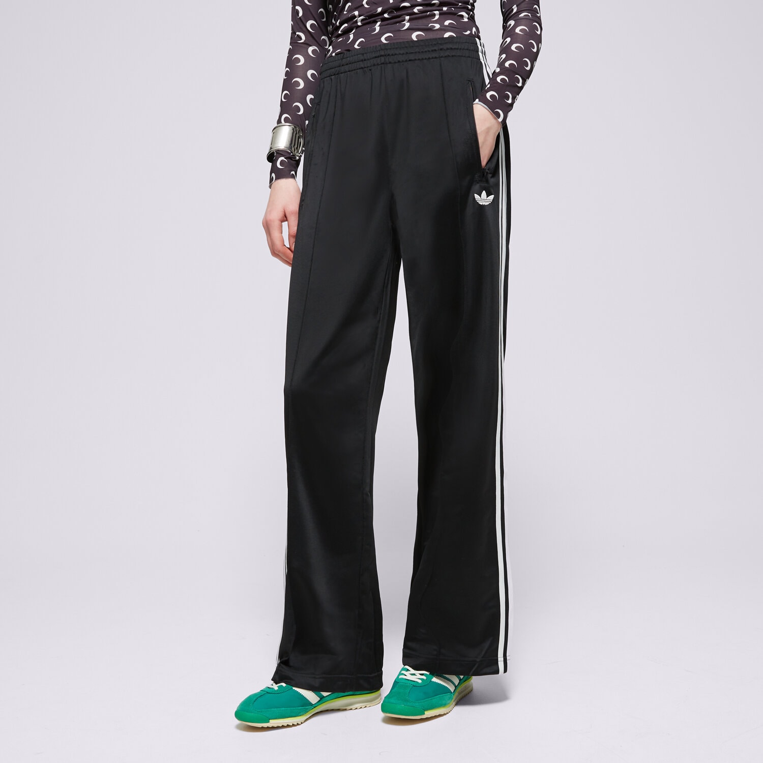 dámské kalhoty ADIDAS KALHOTY  FBIRD LOOSE TP JC8245 ČERNÁ