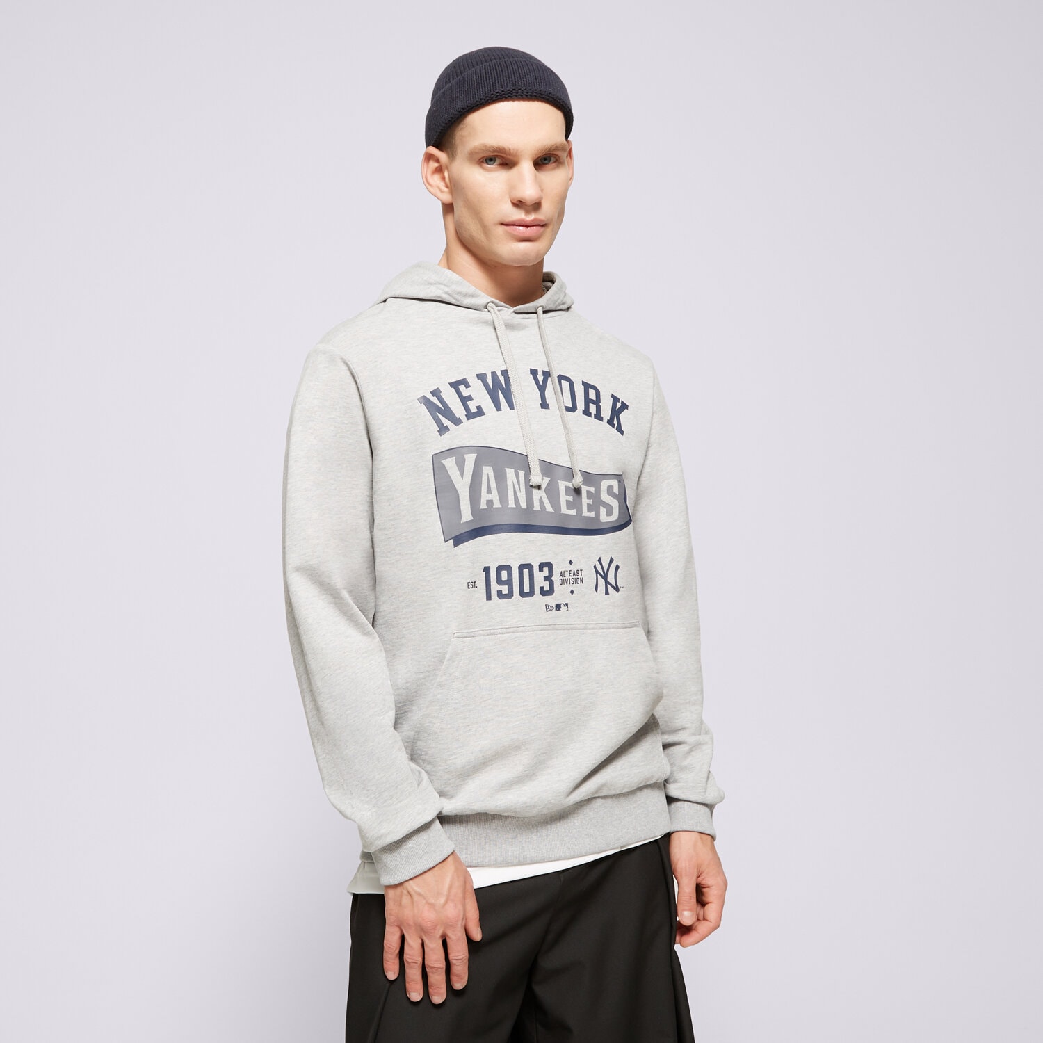 pánská mikina NEW ERA MIKINA S KAPUCÍ MLB PENNANT NYY NEW YORK YANKEES 60596192 ŠEDÁ