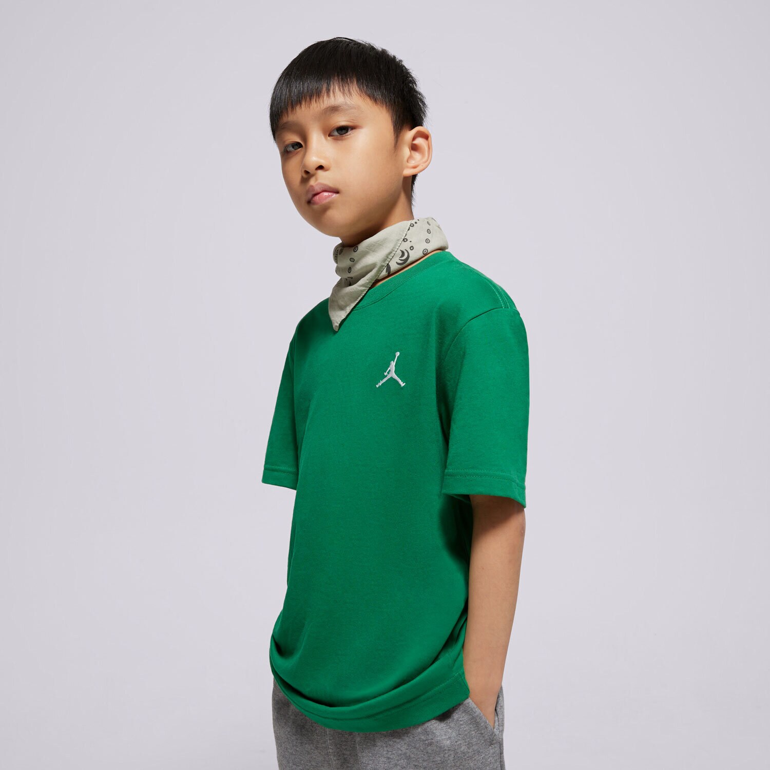 dětské tričko JORDAN TRIČKO JDB JUMPMAN AIR EMB BOY 95D266-E1P ZELENÁ