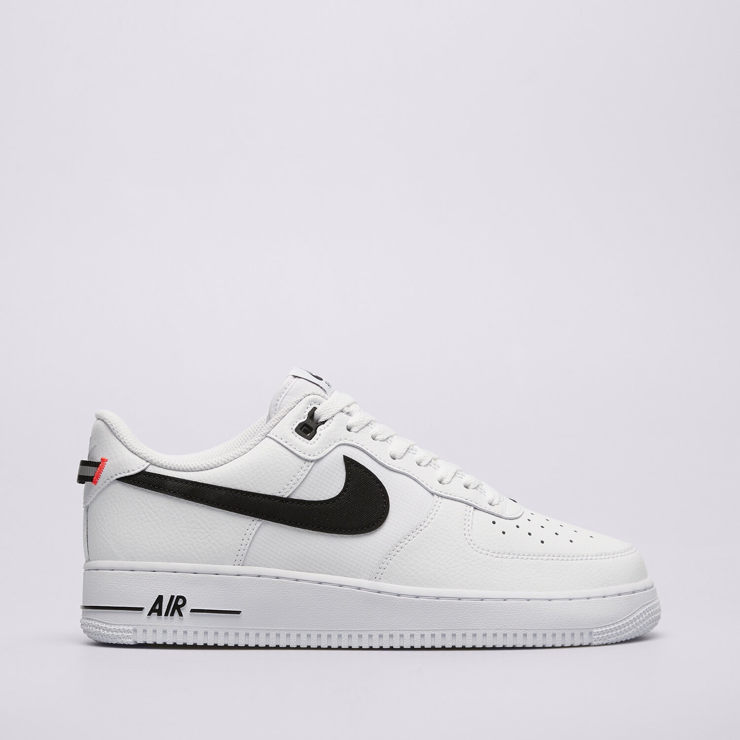 pánské tenisky NIKE AIR FORCE 1 '07 HV9509-100 BÍLÁ