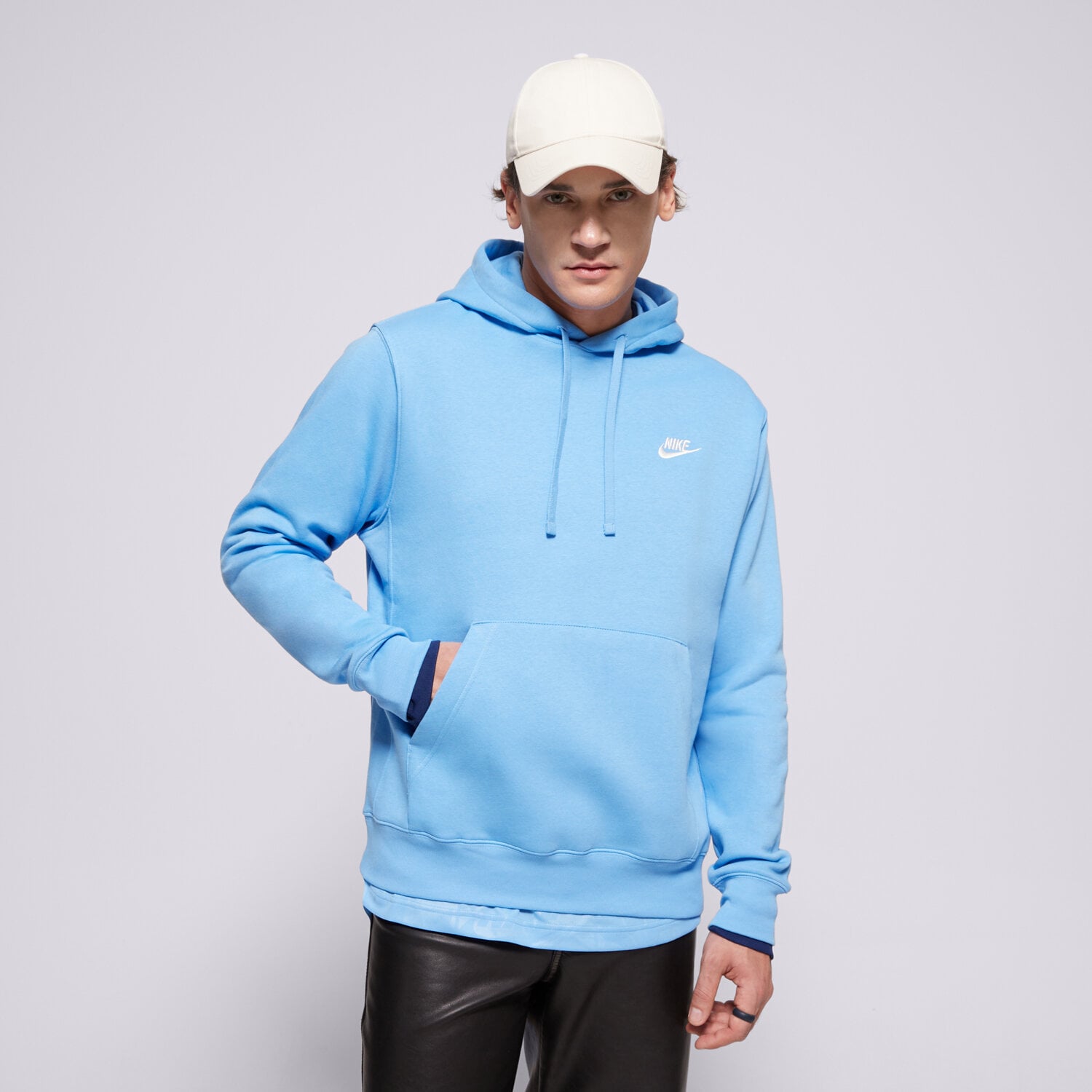 pánská mikina NIKE MIKINA S KAPUCÍ NIKE SPORTSWEAR CLUB FLEECE BV2654-412 MODRÁ