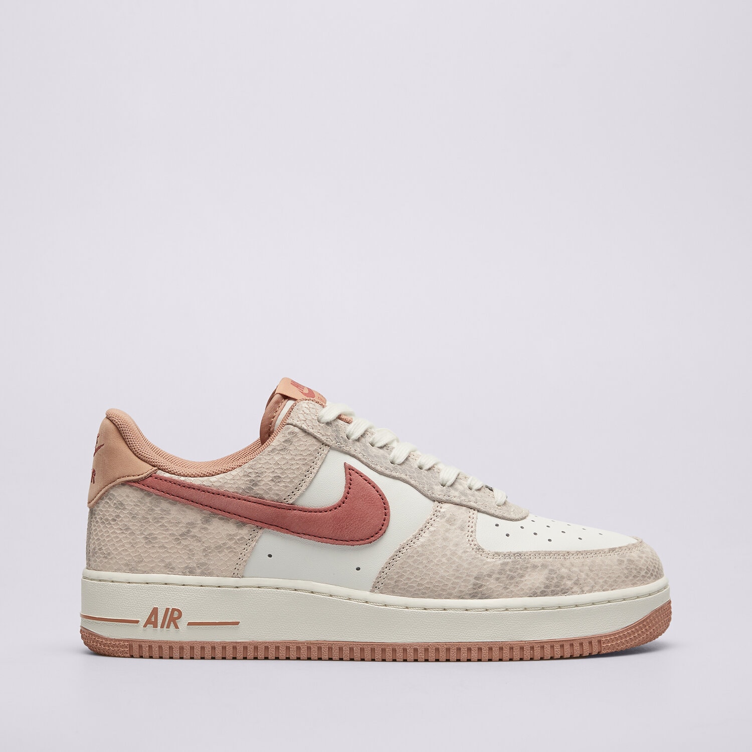 pánské tenisky NIKE AIR FORCE 1 '07 LV8 HF2898-100 BÍLÁ