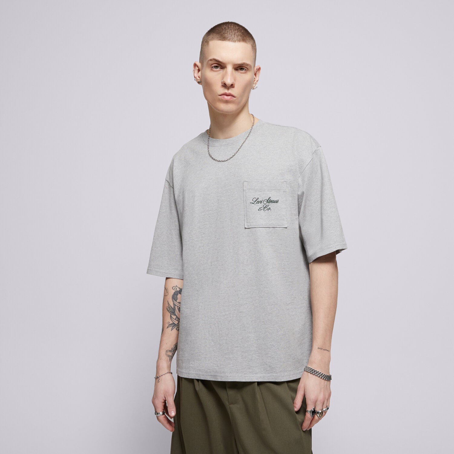 pánské tričko LEVI'S TRIČKO HALF SLEEVE GR PCKT T GREYS 001MH-0002 ŠEDÁ