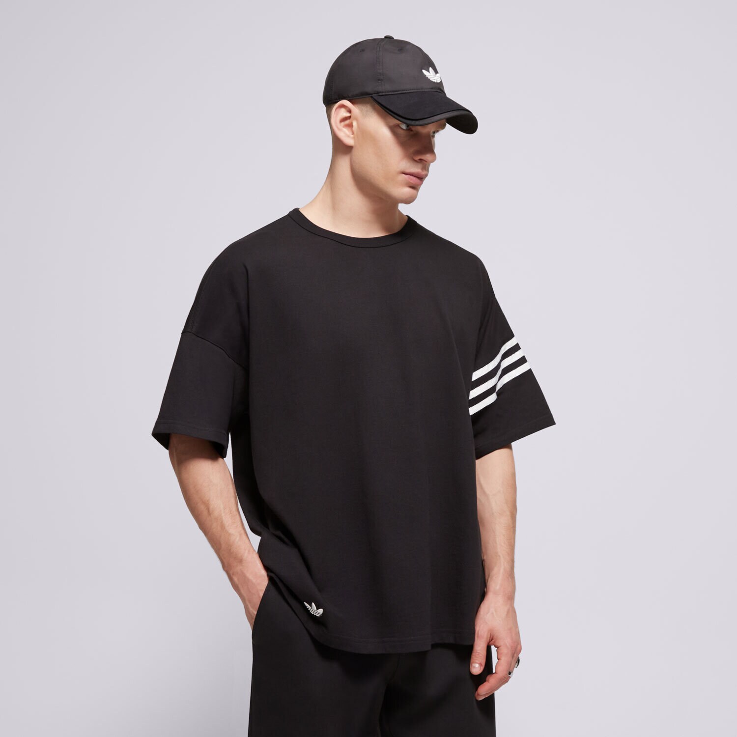 pánské tričko ADIDAS TRIČKO NEU C TEE JC9935 ČERNÁ