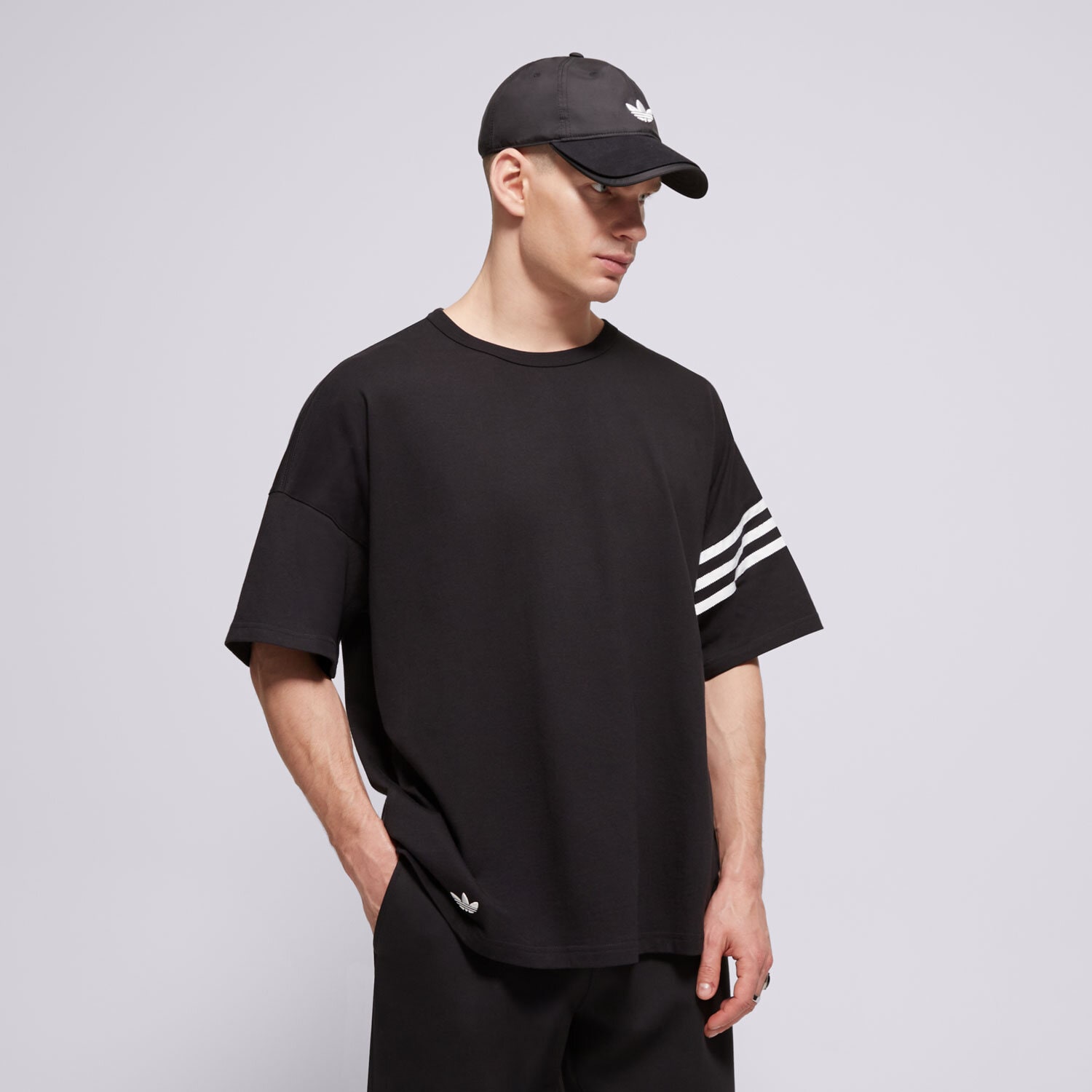 pánské tričko ADIDAS TRIČKO NEU C TEE JC9935 ČERNÁ