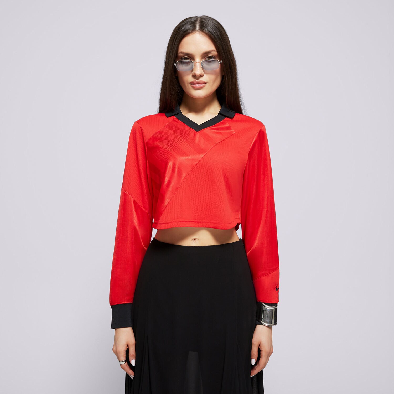 dámské tričko NIKE TRIČKO W NSW STREET LS CROP JRSY HF9507-657 ČERVENÁ