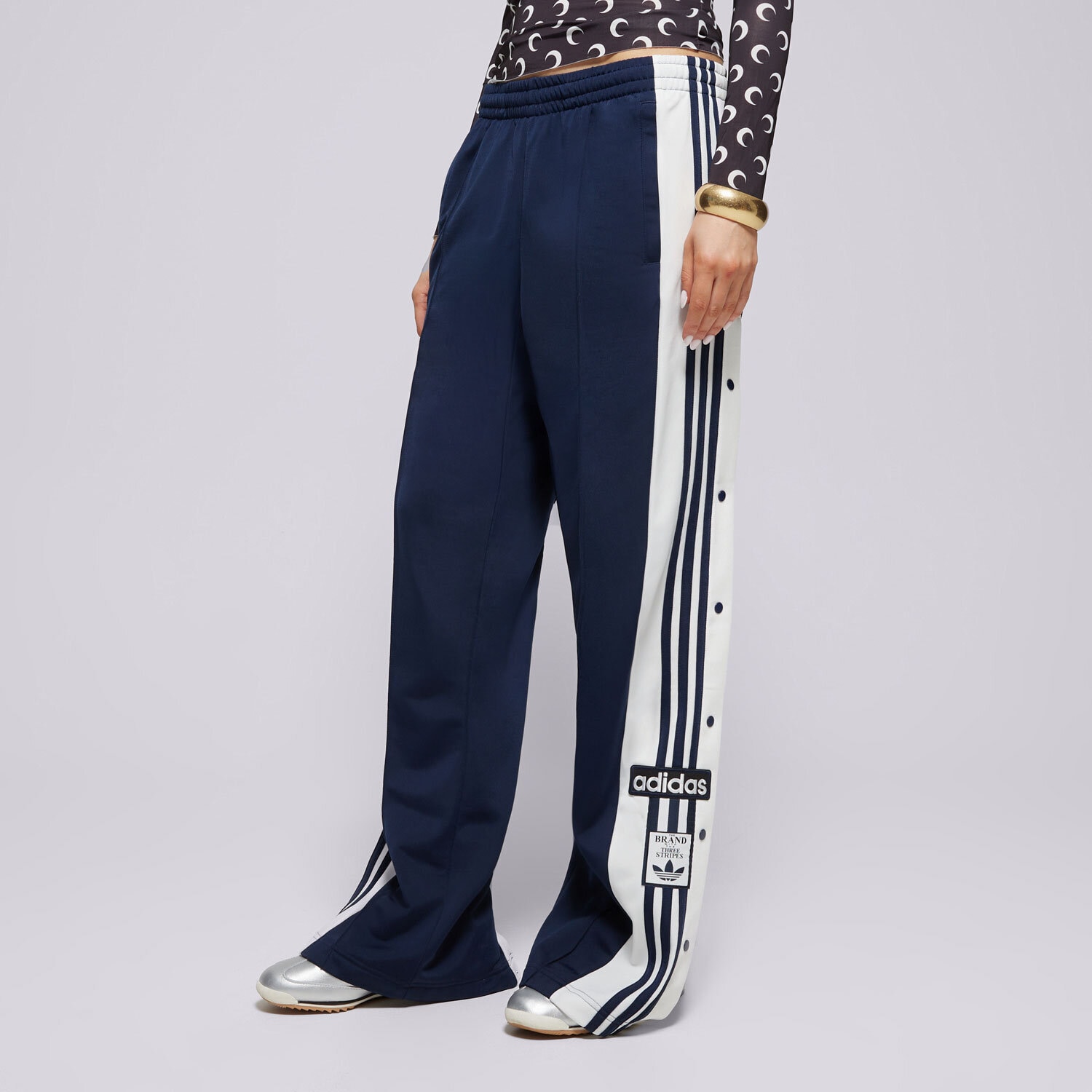 dámské kalhoty ADIDAS KALHOTY  ADIBREAK PANT JD0853 TMAVOMODRÁ