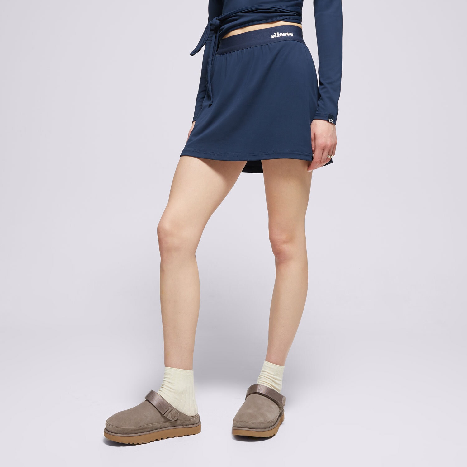 dámská sukně ELLESSE SUKNĚ HEDERA SKIRT NAVY SGZ22012429 TMAVOMODRÁ