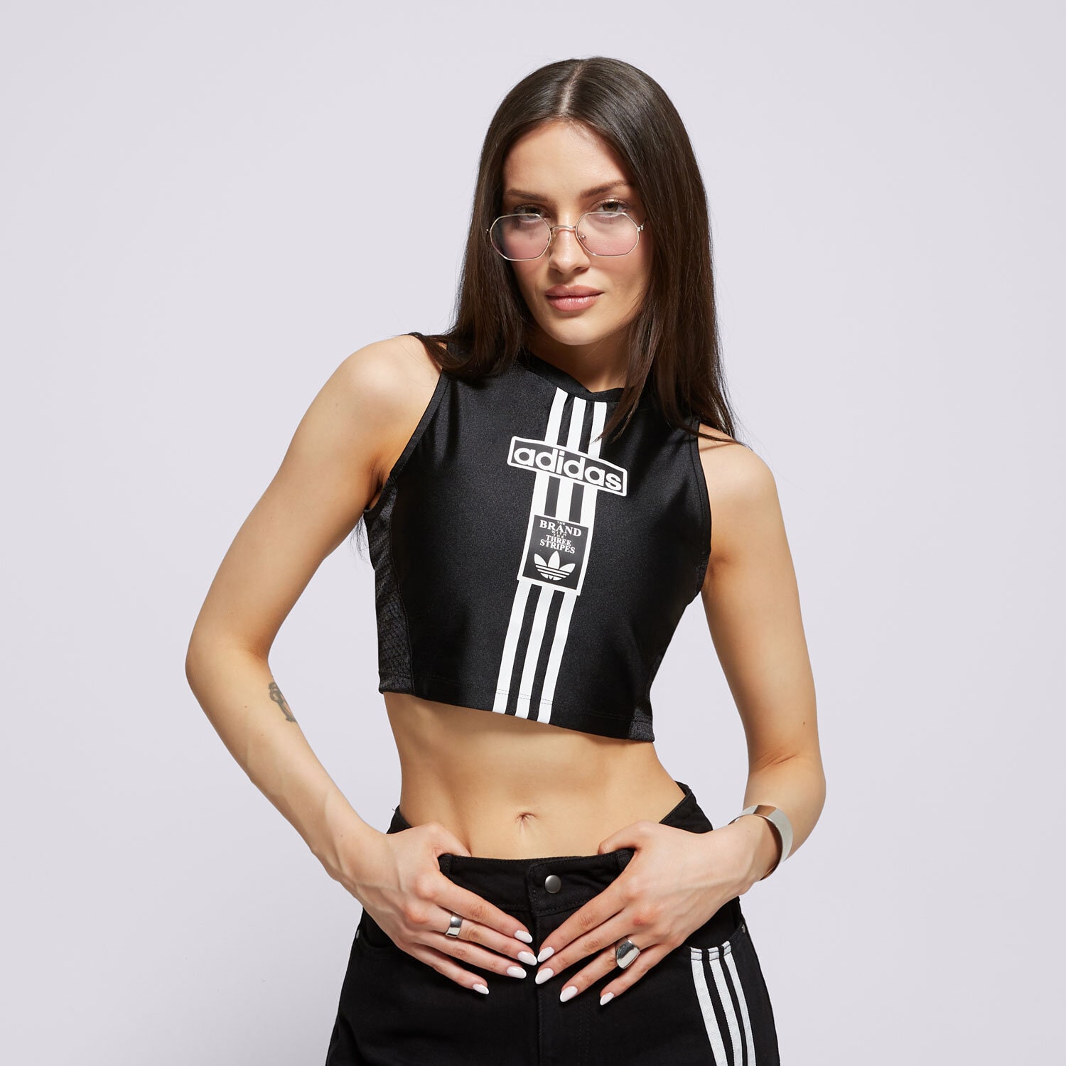 dámské tričko ADIDAS TRIČKO TOP TOP JD0102 ČERNÁ