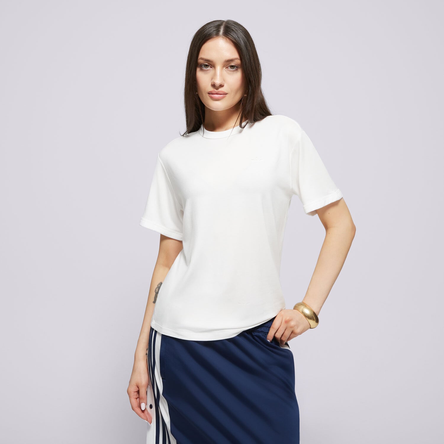 dámské tričko ADIDAS TRIČKO P ESS TRIČKO JD4764 BÍLÁ