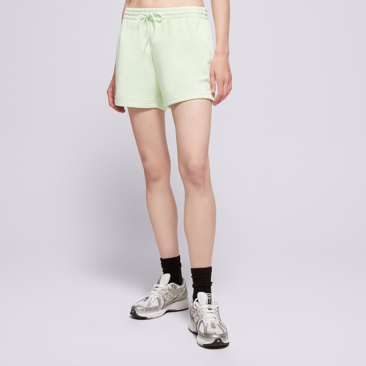 dámské kraťasy NEW BALANCE ŠORTKY  SPORT ESSENTIALS WS41500MEW ZELENÁ