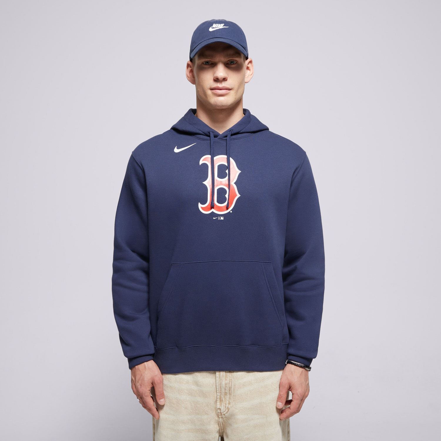 pánská mikina NIKE MIKINA S KAPUCÍ MLB LOGO CLUB FLEECE HOOD BOSTON RED SO NKDK-44B-BQ-CKX TMAVOMODRÁ