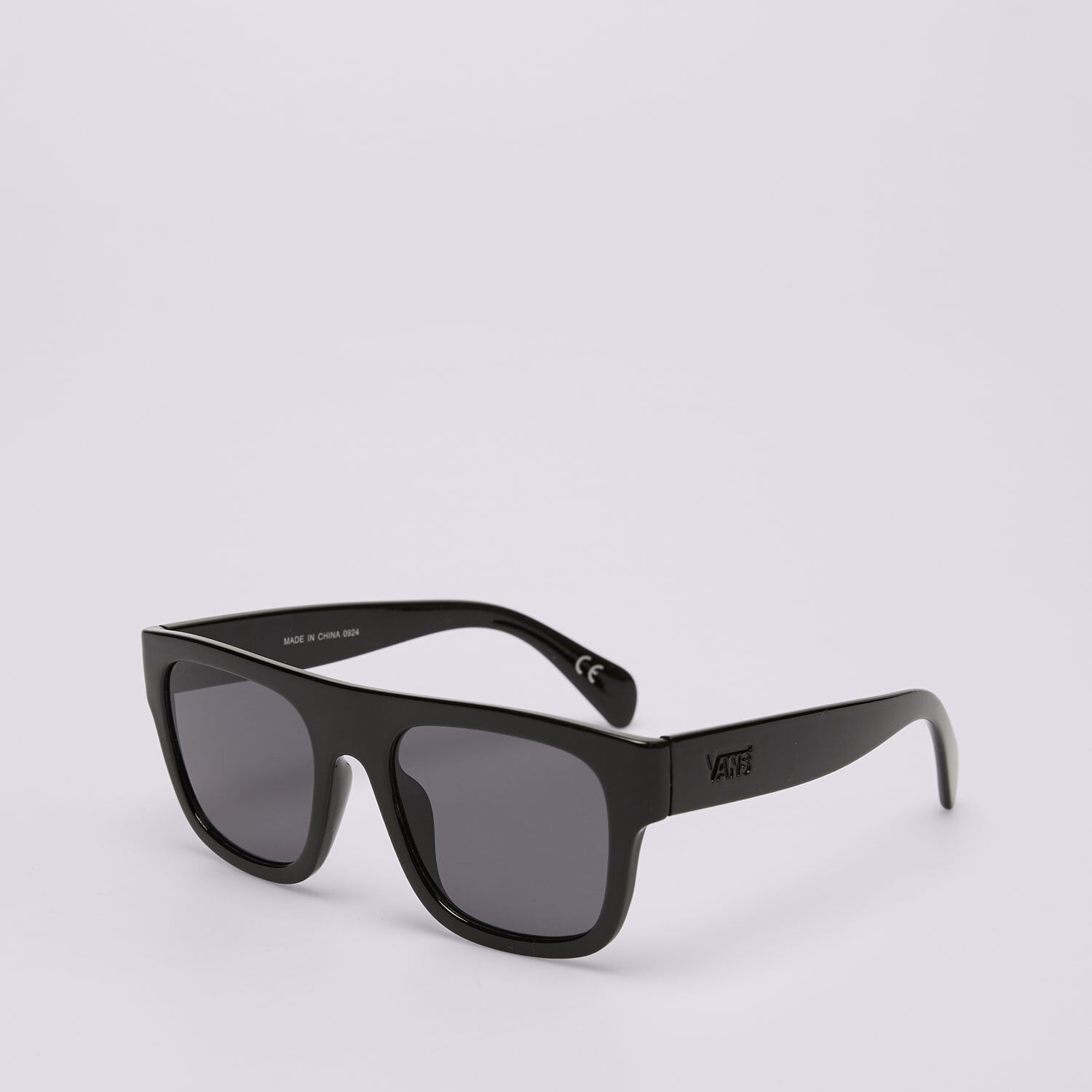 dámské sluneční brýle VANS BRÝLE SQUARED OFF SHADES VN0A7PR1BLK1 ČERNÁ