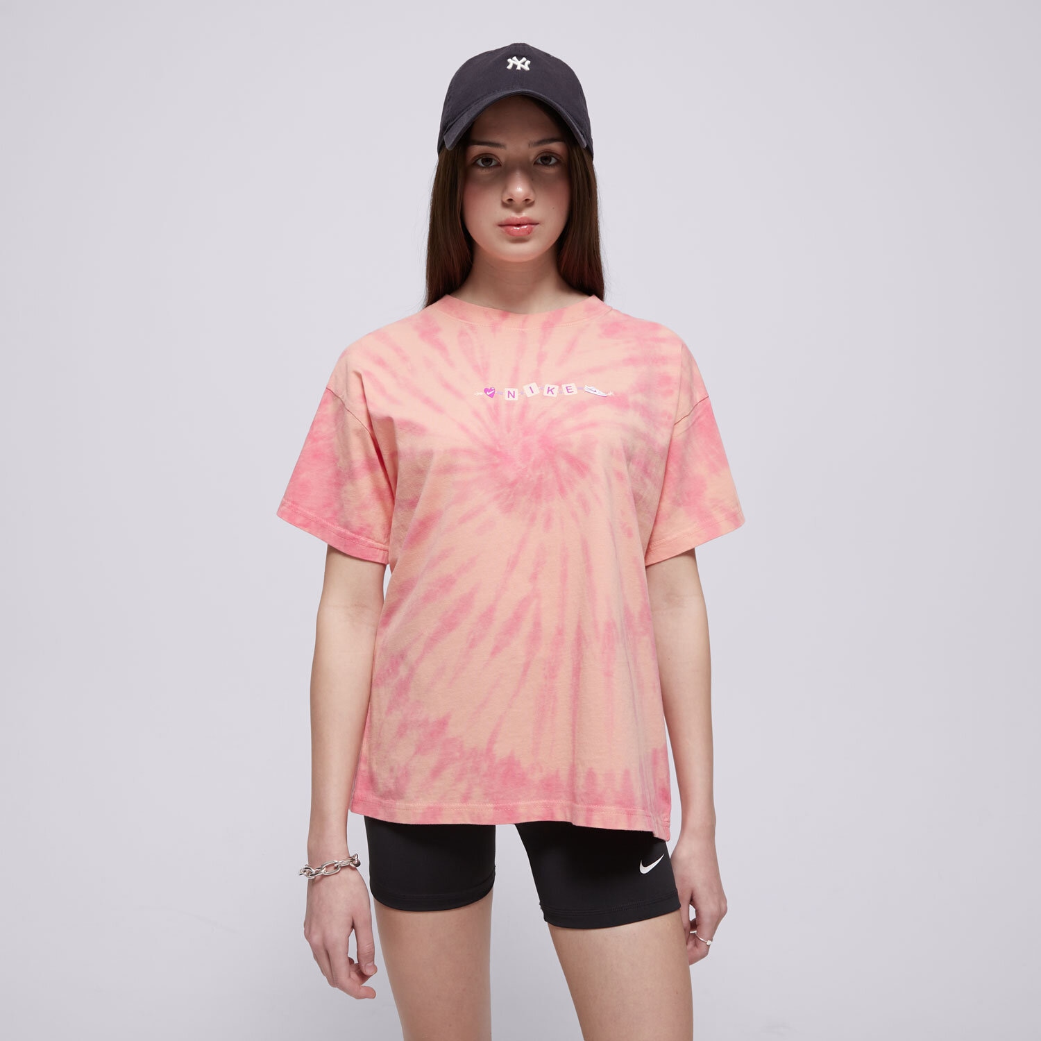 dětské tričko NIKE TRIČKO G NSW TEE ADAPT TWEEN GIRL HQ2348-844 RŮŽOVÁ