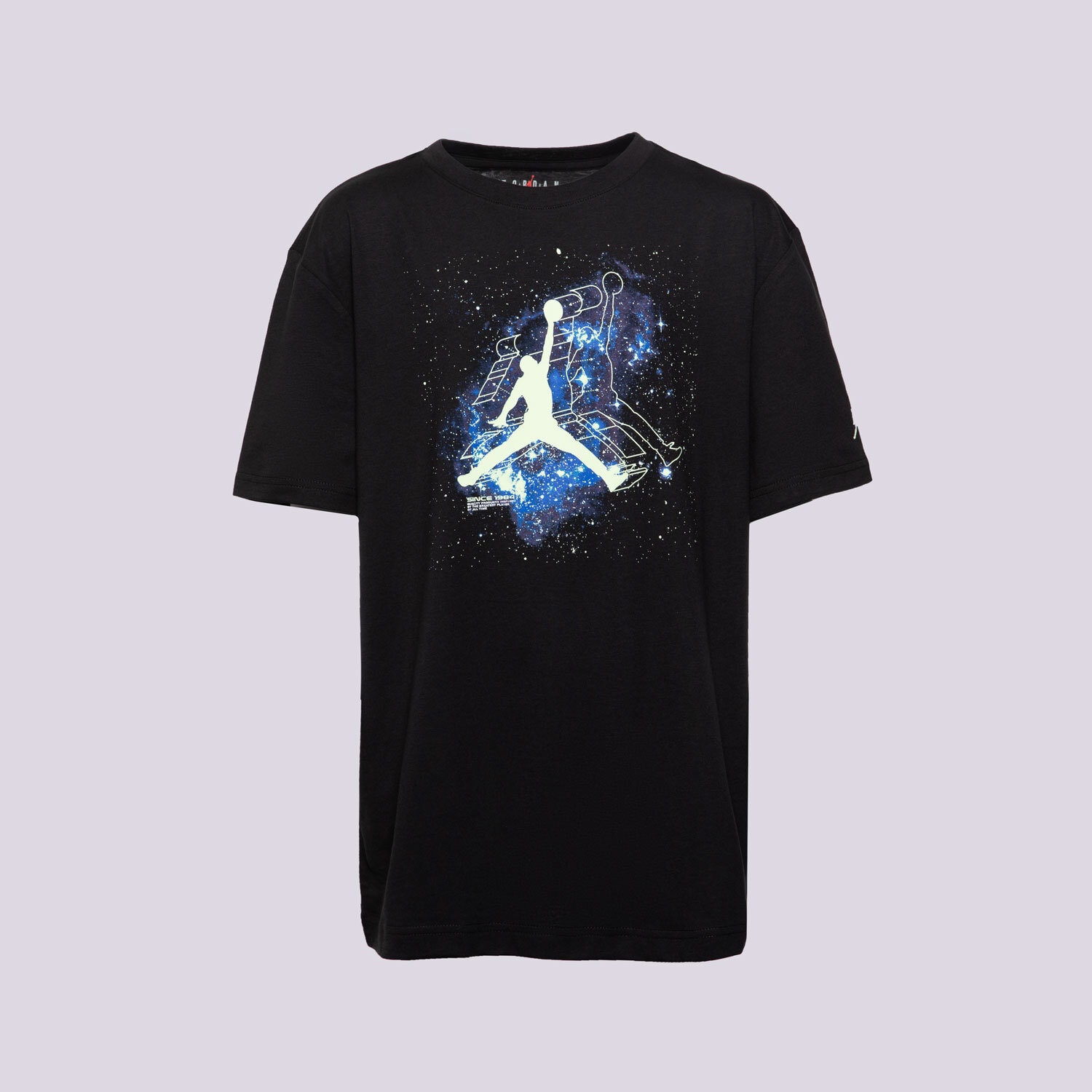 dětské tričko JORDAN TRIČKO JDB SKY IS NOT THE LIMIT GLOW BOY 95D948-023 ČERNÁ