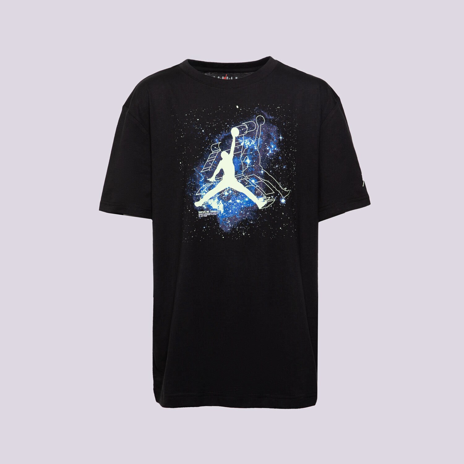 dětské tričko JORDAN TRIČKO JDB SKY IS NOT THE LIMIT GLOW BOY 95D948-023 ČERNÁ