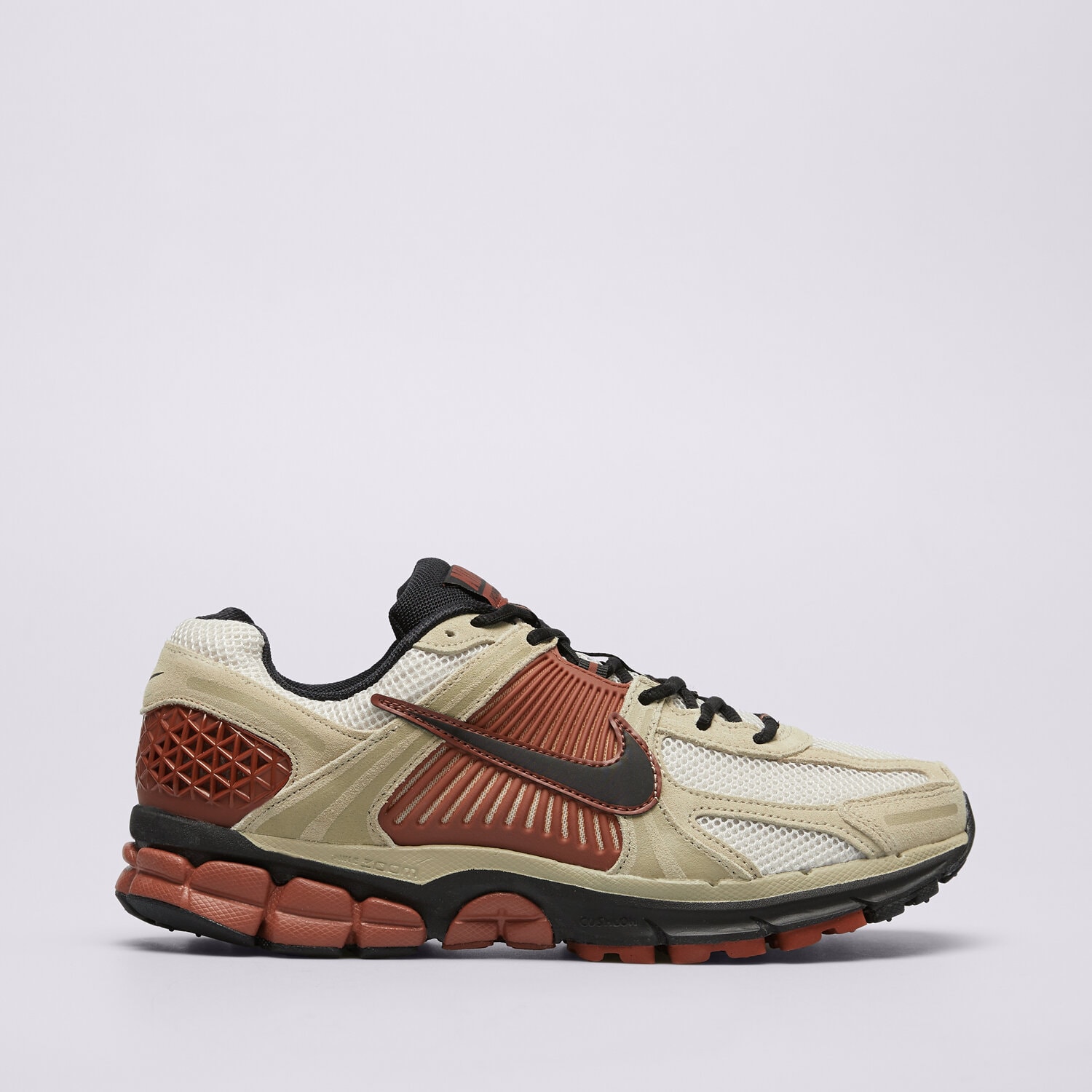 pánské tenisky NIKE ZOOM VOMERO 5 HF1553-201 BÉŽOVÁ