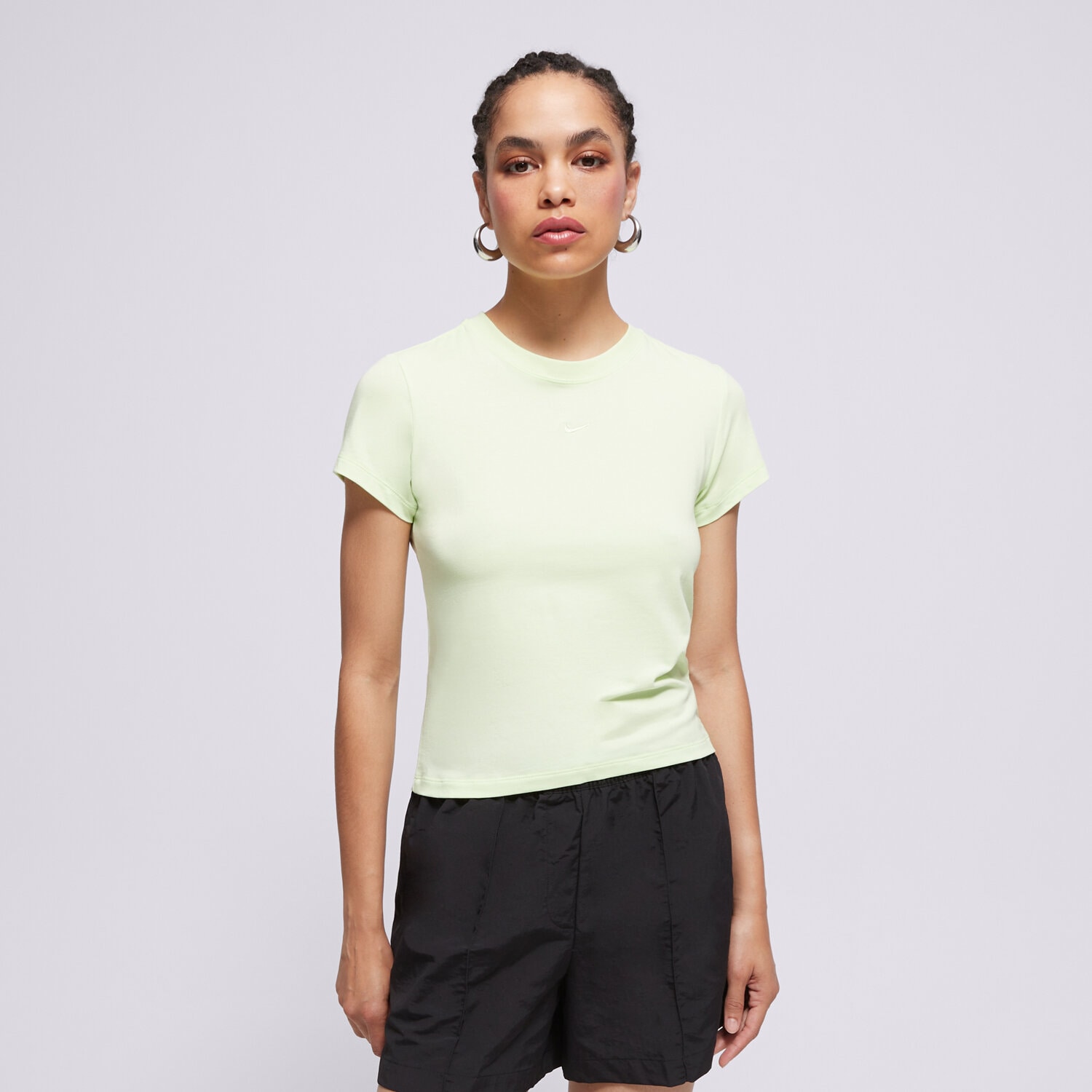 dámské tričko NIKE TRIČKO W NSW NK CHLL KNT MD CRP FV5508-360 ZELENÁ