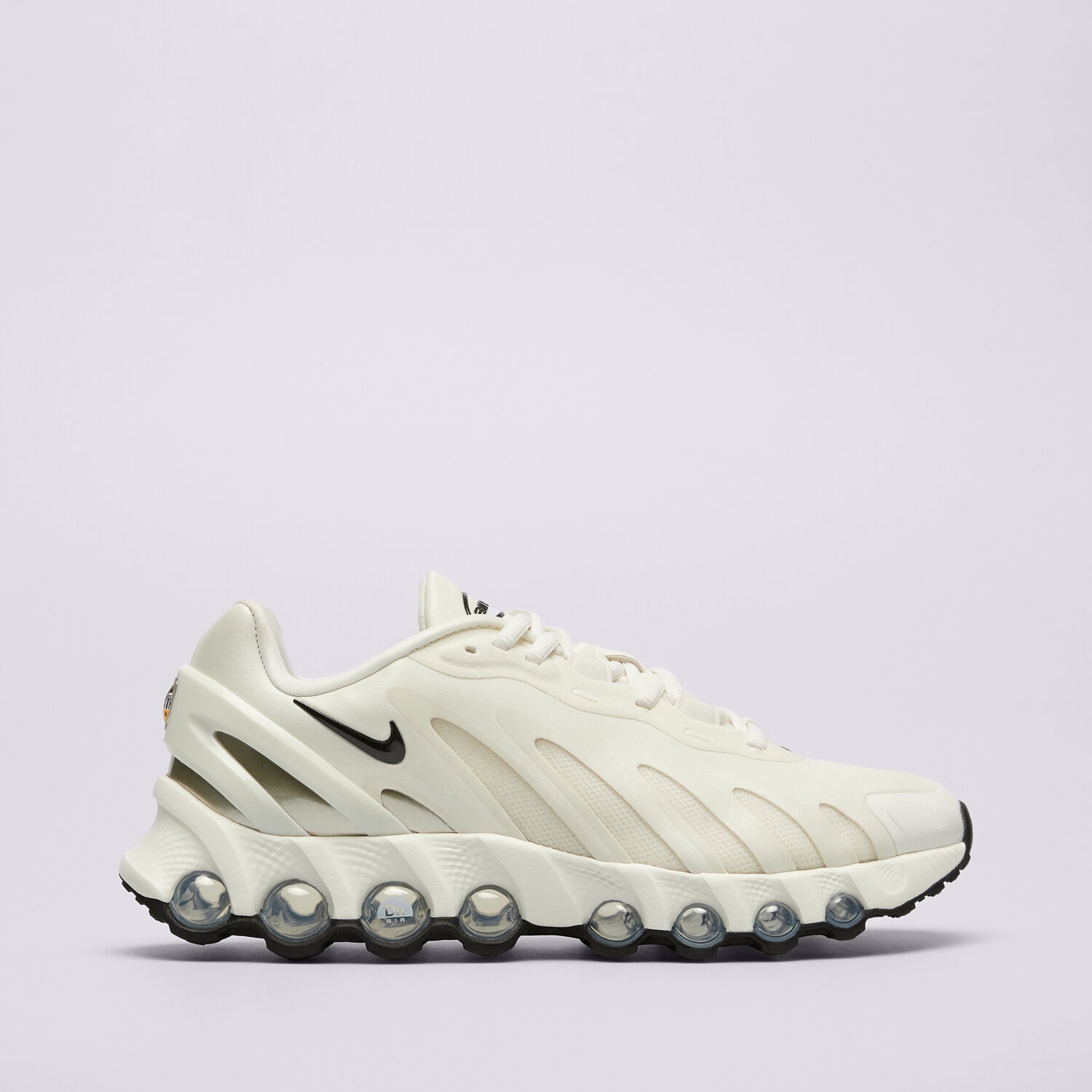 dámské tenisky NIKE W AIR MAX DN8 HF5509-101 Krémová