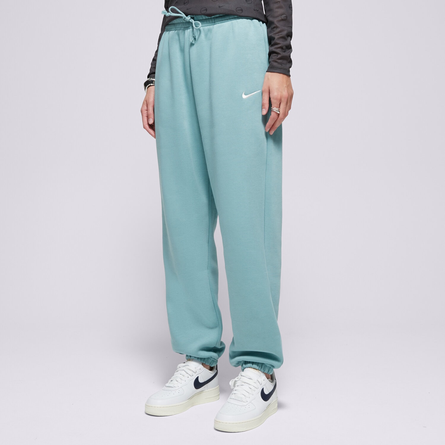 dámské kalhoty NIKE KALHOTY  W NSW PHNX FLC HR OS PANT 2 FZ5996-017 ZELENÁ