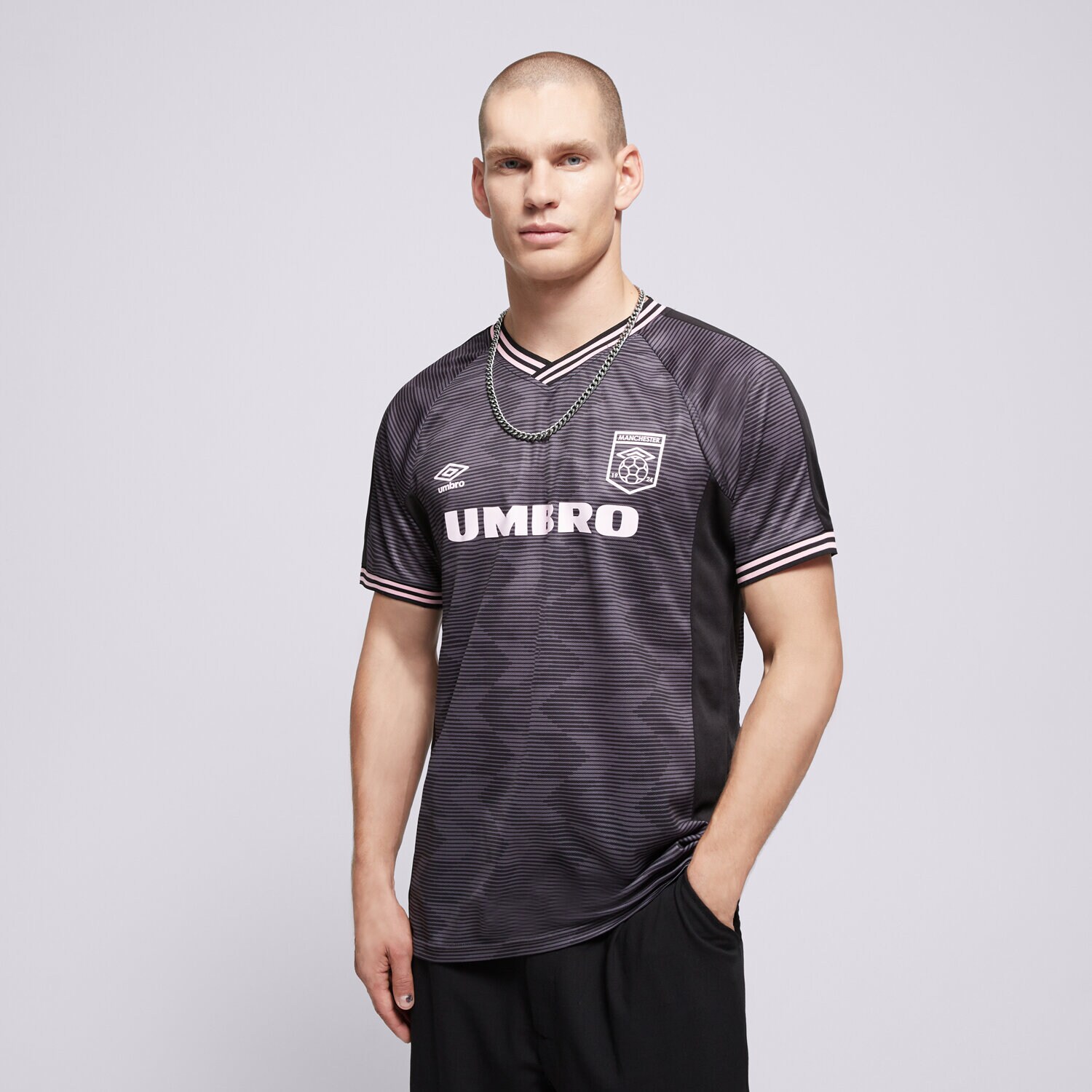 pánské tričko UMBRO TRIČKO FOOTBALL JERSEY UL125TSM83001 ČERNÁ