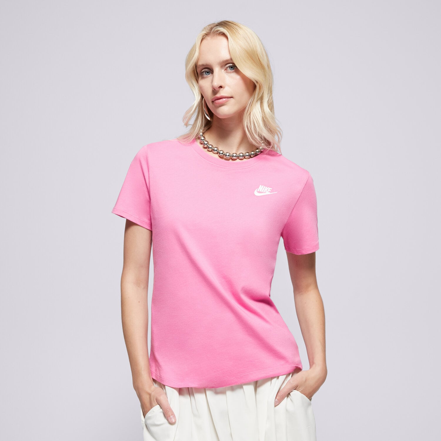 dámské tričko NIKE TRIČKO W NSW CLUB SS TEE DX7902-675 RŮŽOVÁ