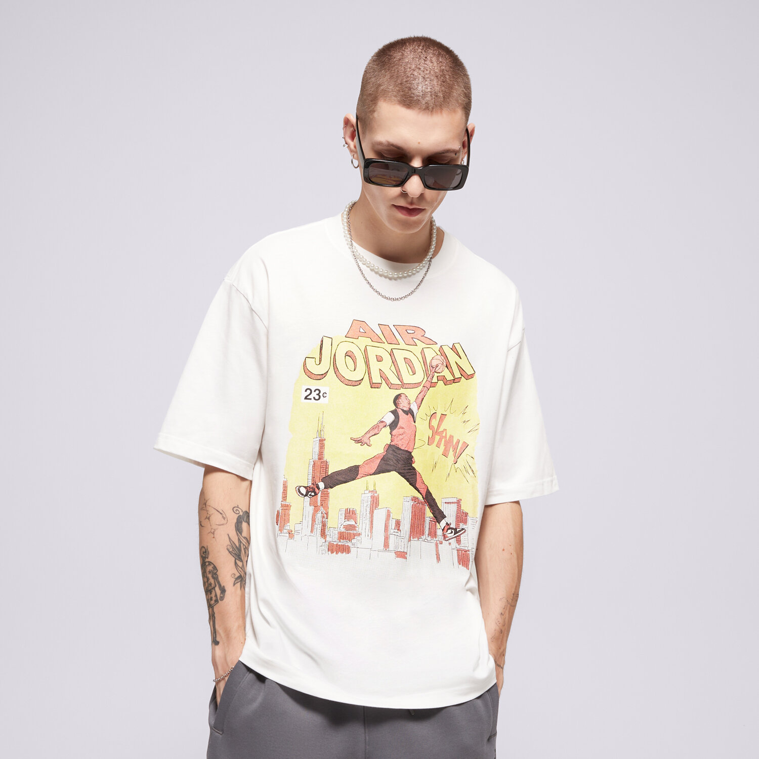 pánské tričko JORDAN TRIČKO M J NC COMIC SS CREW IF0784-100 BÍLÁ