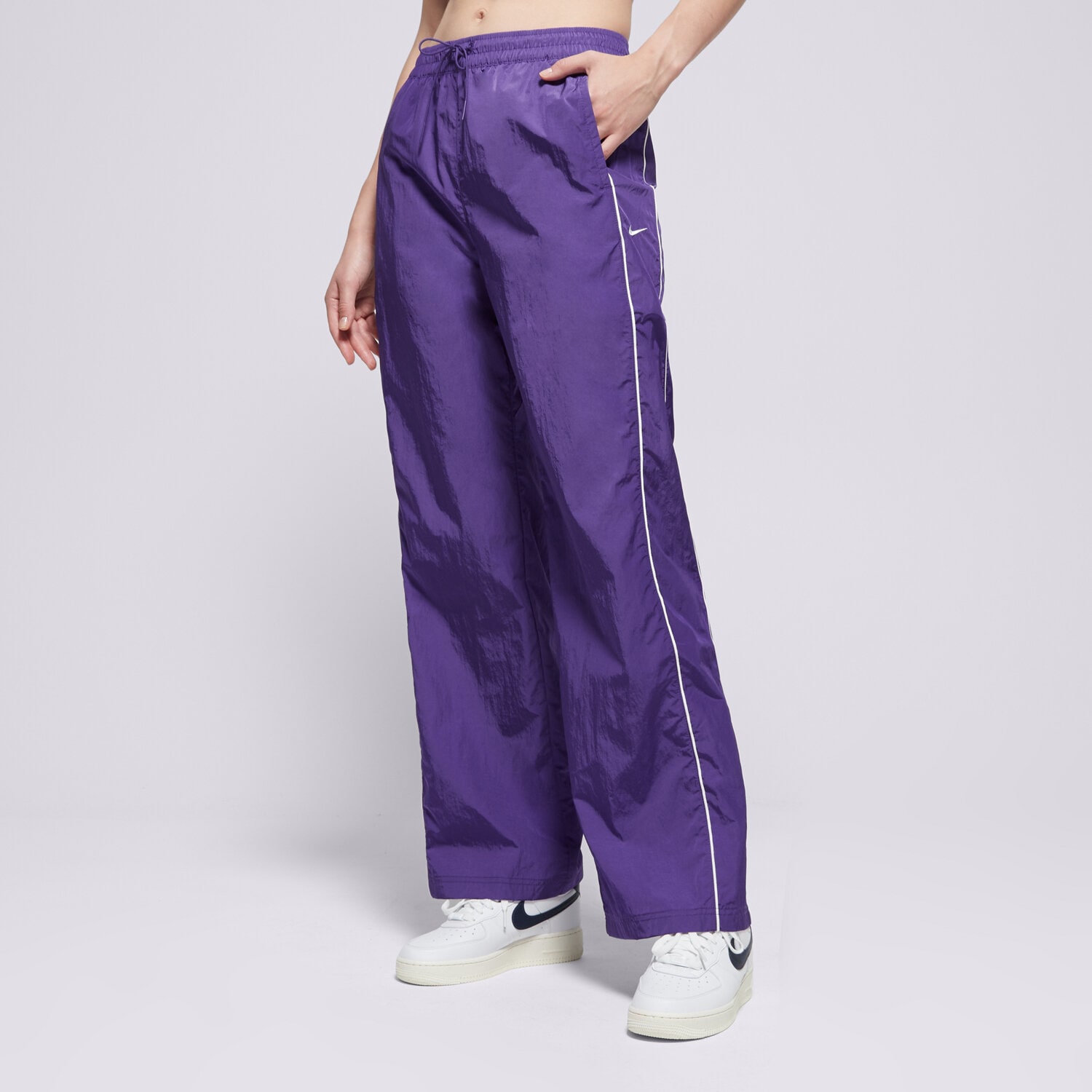 dámské kalhoty NIKE KALHOTY  W NSW NK WR WVN HR OH PANT FV7655-547 FIALOVÁ