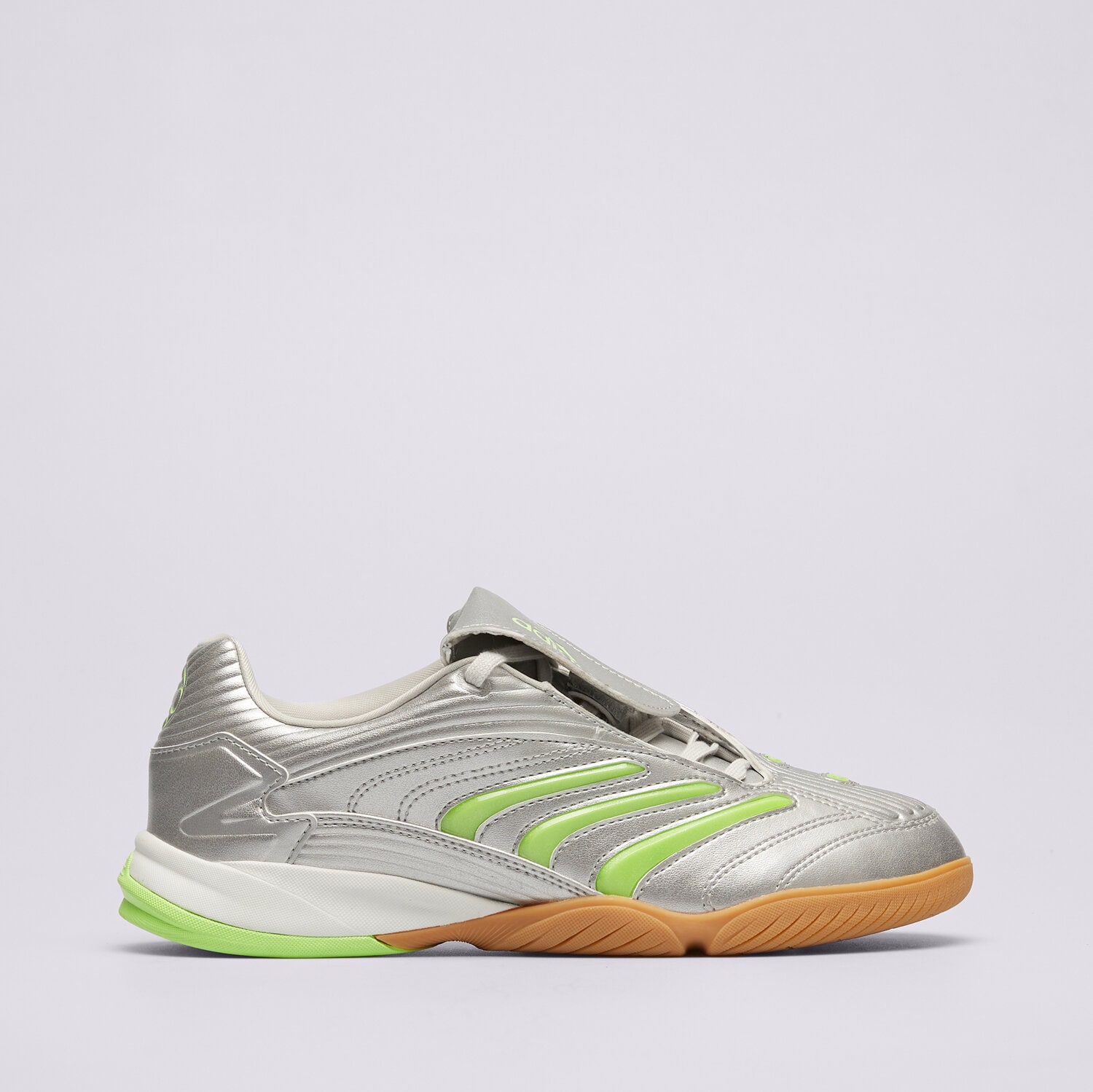 dámské tenisky ADIDAS PREDATOR SALA JR1636 STŘÍBRNÁ