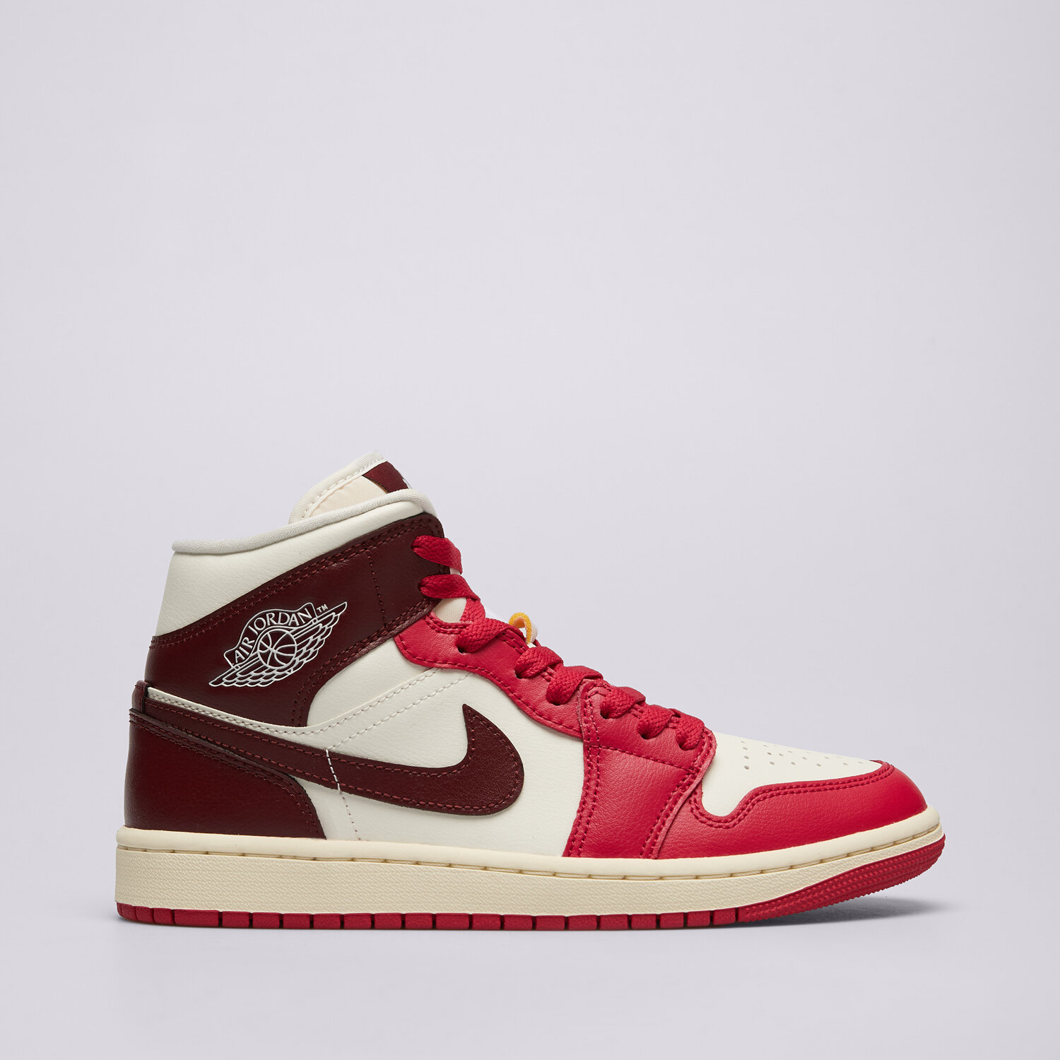 dámské tenisky WMNS AIR JORDAN 1 MID BQ6472-119 BÉŽOVÁ