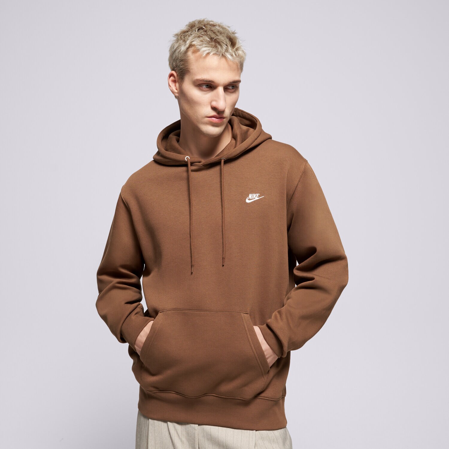 pánská mikina NIKE MIKINA S KAPUCÍ M NK CLUB BB PO HOODIE FN3859-235 HNĚDÁ