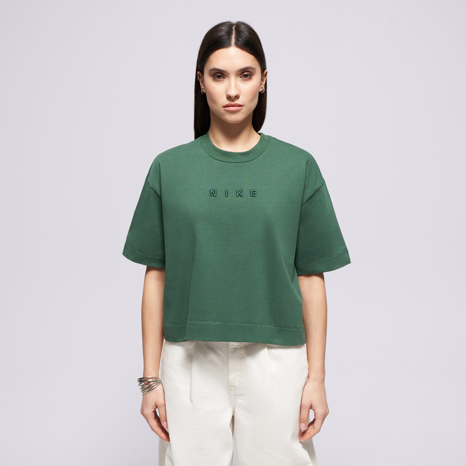dámské tričko NIKE TRIČKO LUXE SS TEE BOXY W NSW HV4955-323 ZELENÁ