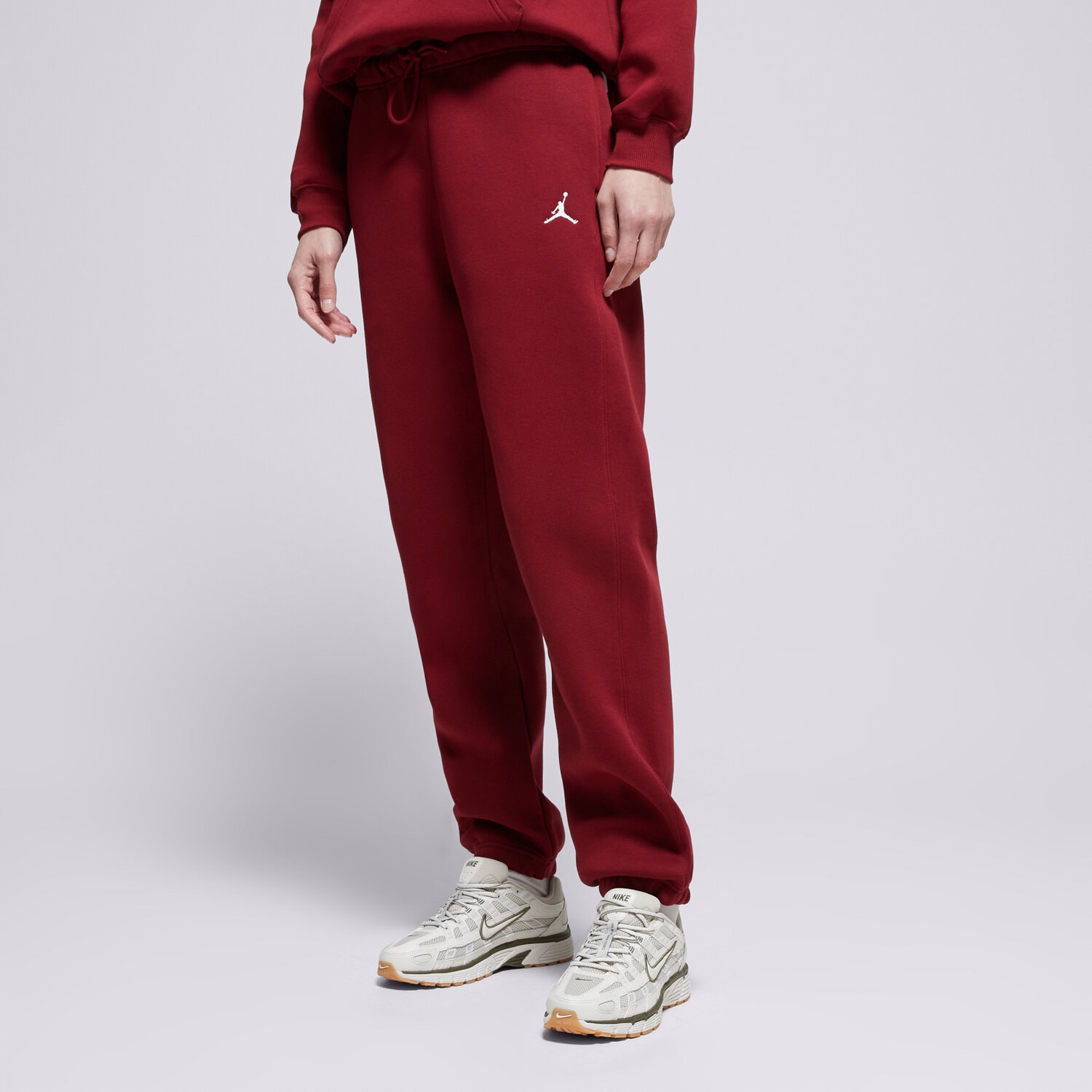 dámské kalhoty JORDAN KALHOTY  JBROOKLYN FLEECE FV7077-677 BORDOVÁ