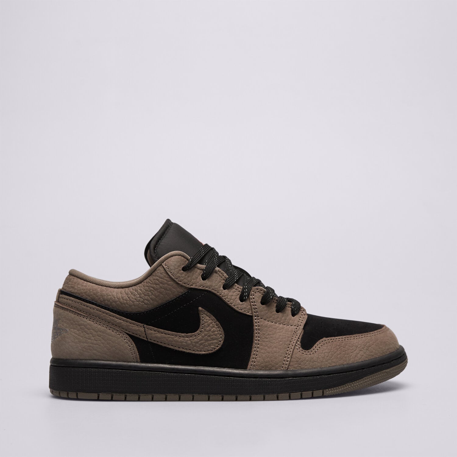 pánské tenisky JORDAN AIR 1 LOW SE  IB7109-005 HNĚDÁ