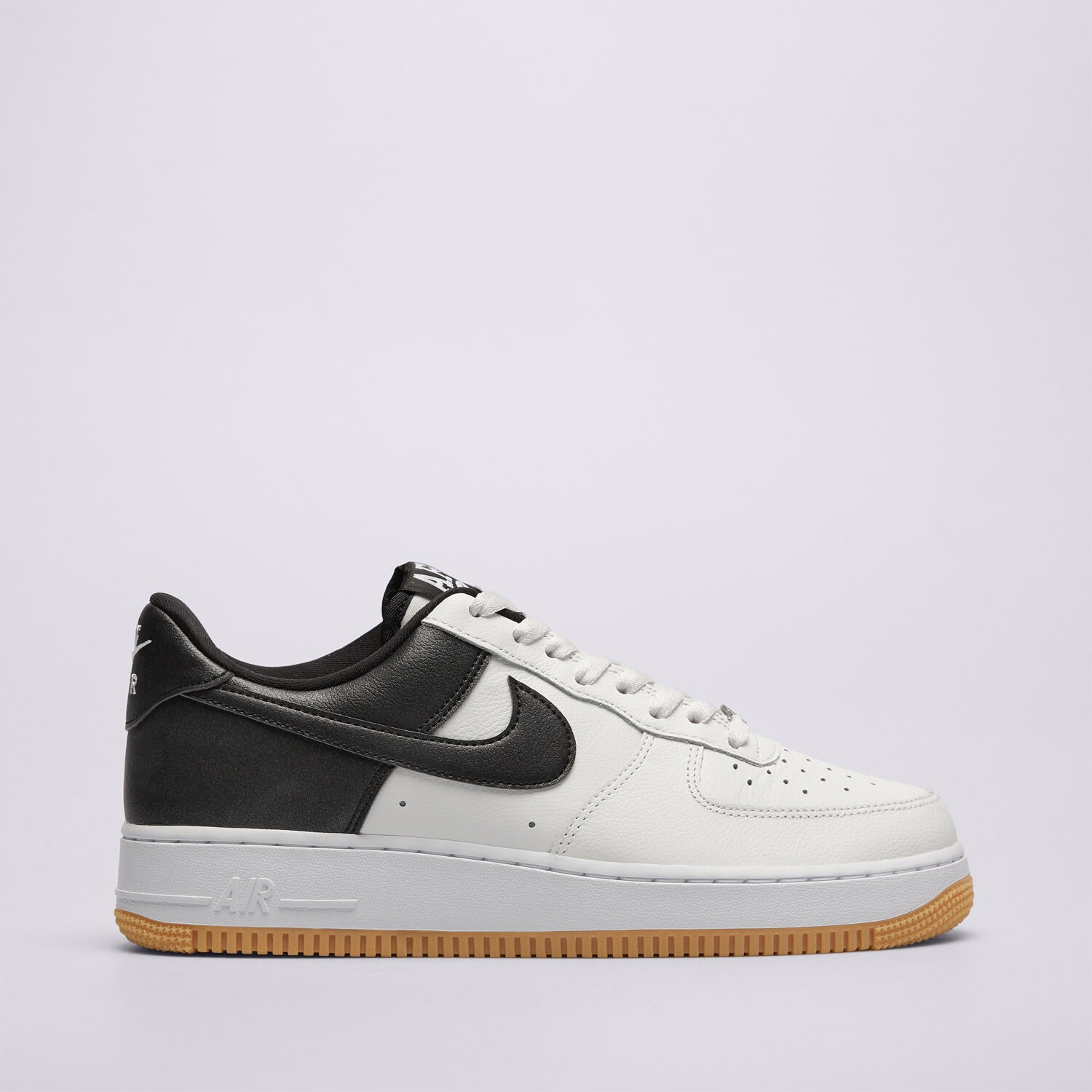 pánské tenisky NIKE AIR FORCE 1 '07 LV8 SPORT  IB6847-100 BÍLÁ