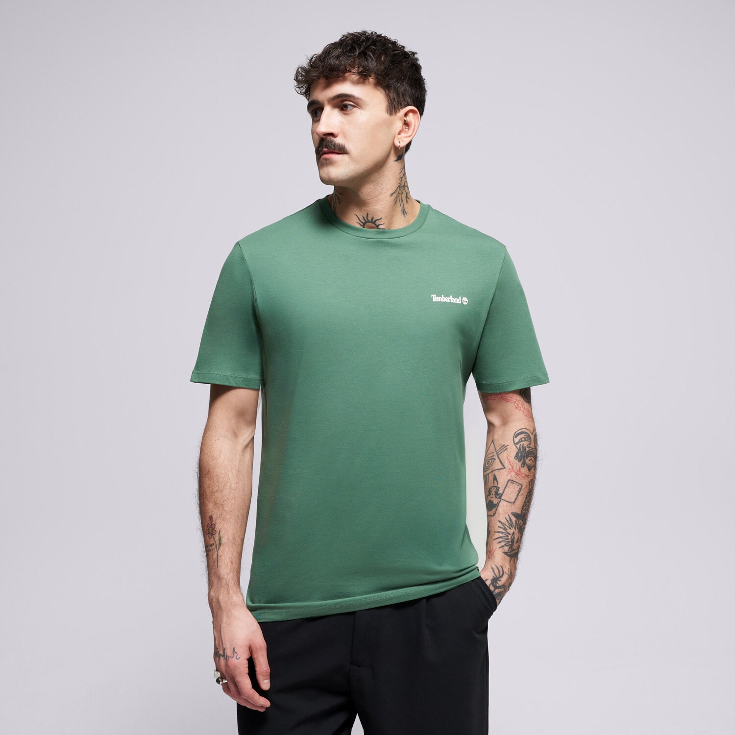 pánské tričko TIMBERLAND TRIČKO SMALL LINEAR LOGO PRINT TEE TB0A5QQTA6Z1 ZELENÁ