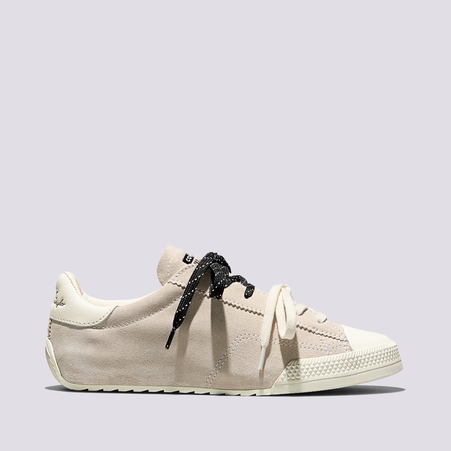 dámské tenisky CONVERSE CHUCK TAYLOR LO A16122C BÍLÁ