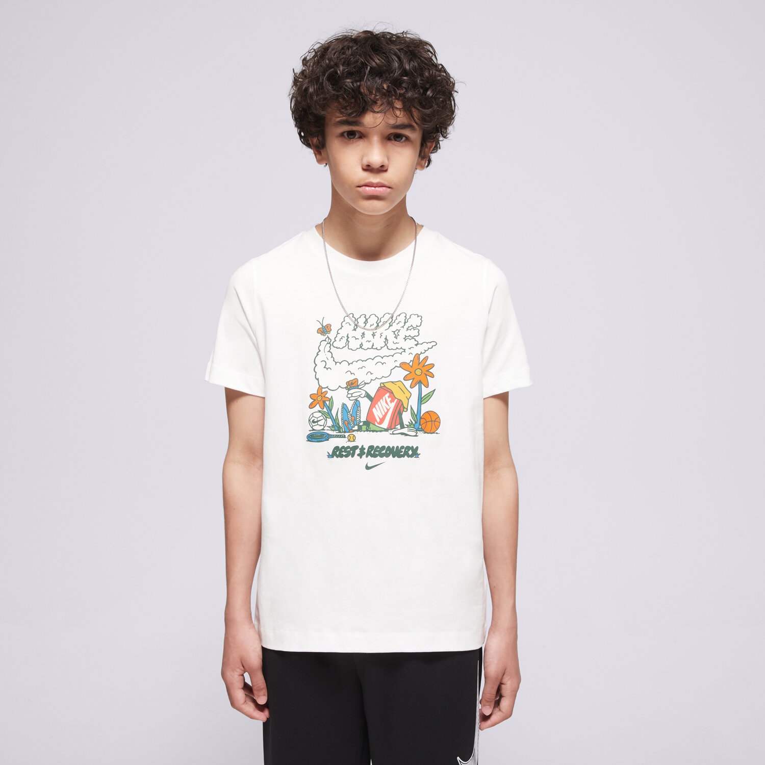 dětské tričko NIKE TRIČKO K NSW TEE BOXY REST BOY II9940-100 BÍLÁ