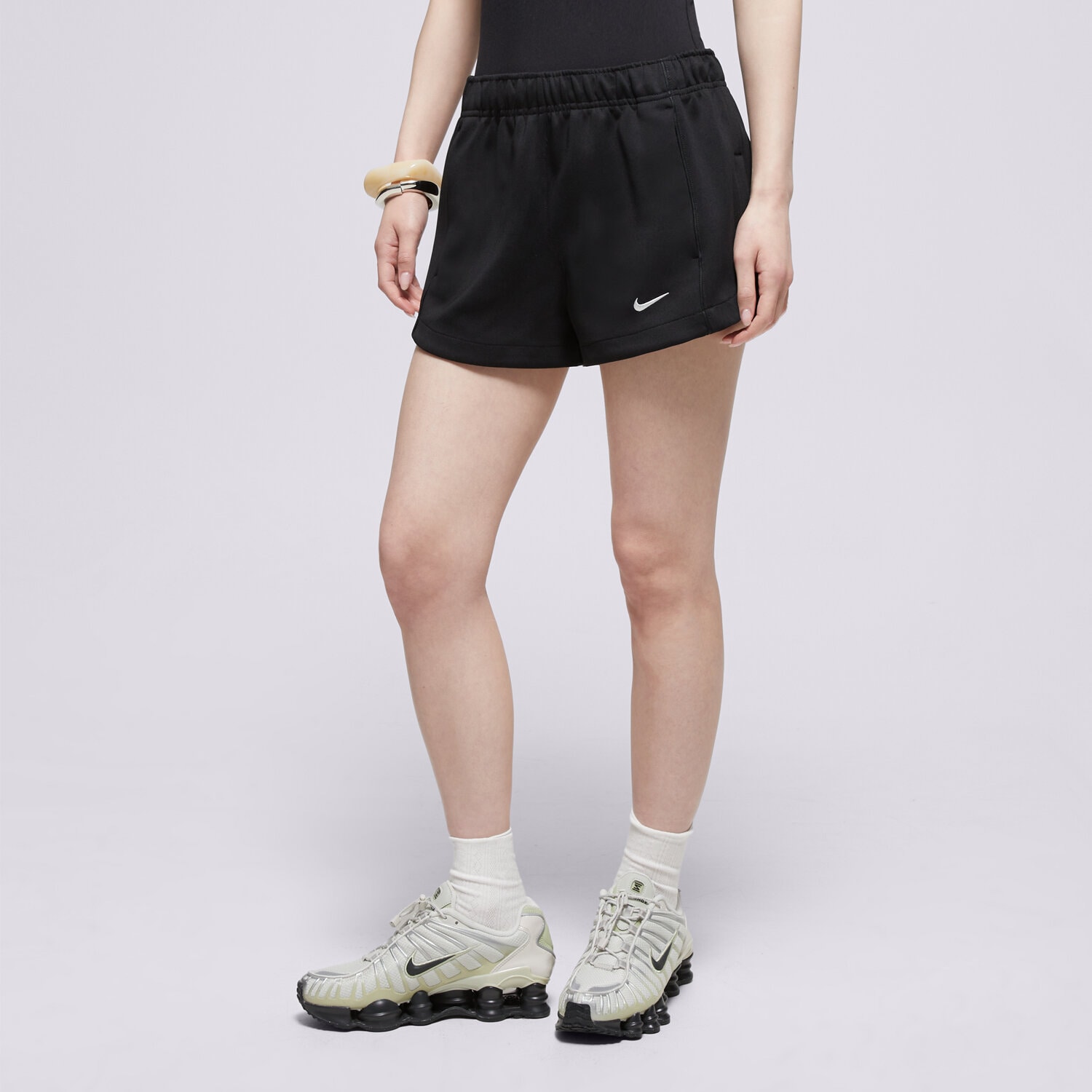 dámské kraťasy NIKE ŠORTKY  W NSW NK WR PLY KNT MR 2" SHRT HJ1406-010 ČERNÁ