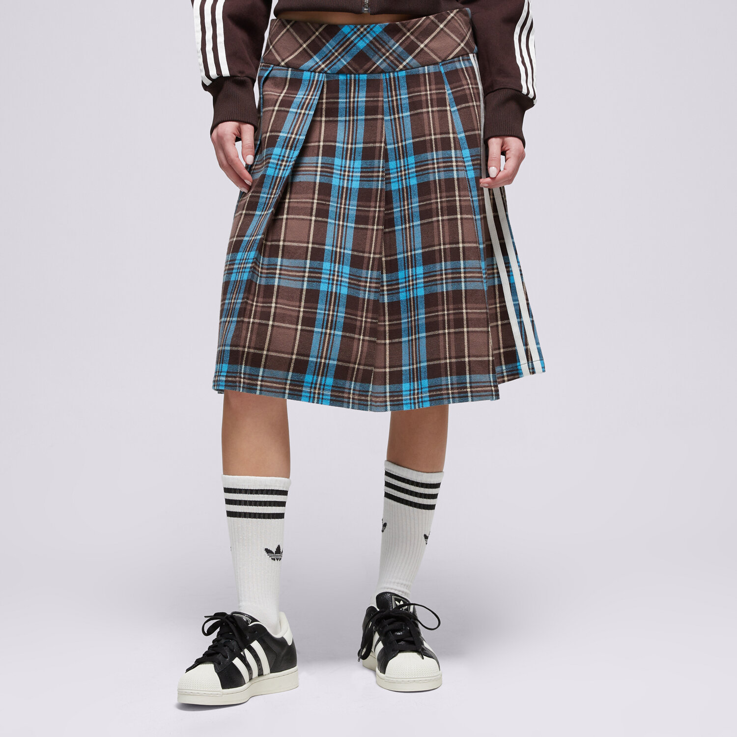dámská sukně ADIDAS SUKNĚ GFX CHECK SKIRT KW4529 HNĚDÁ